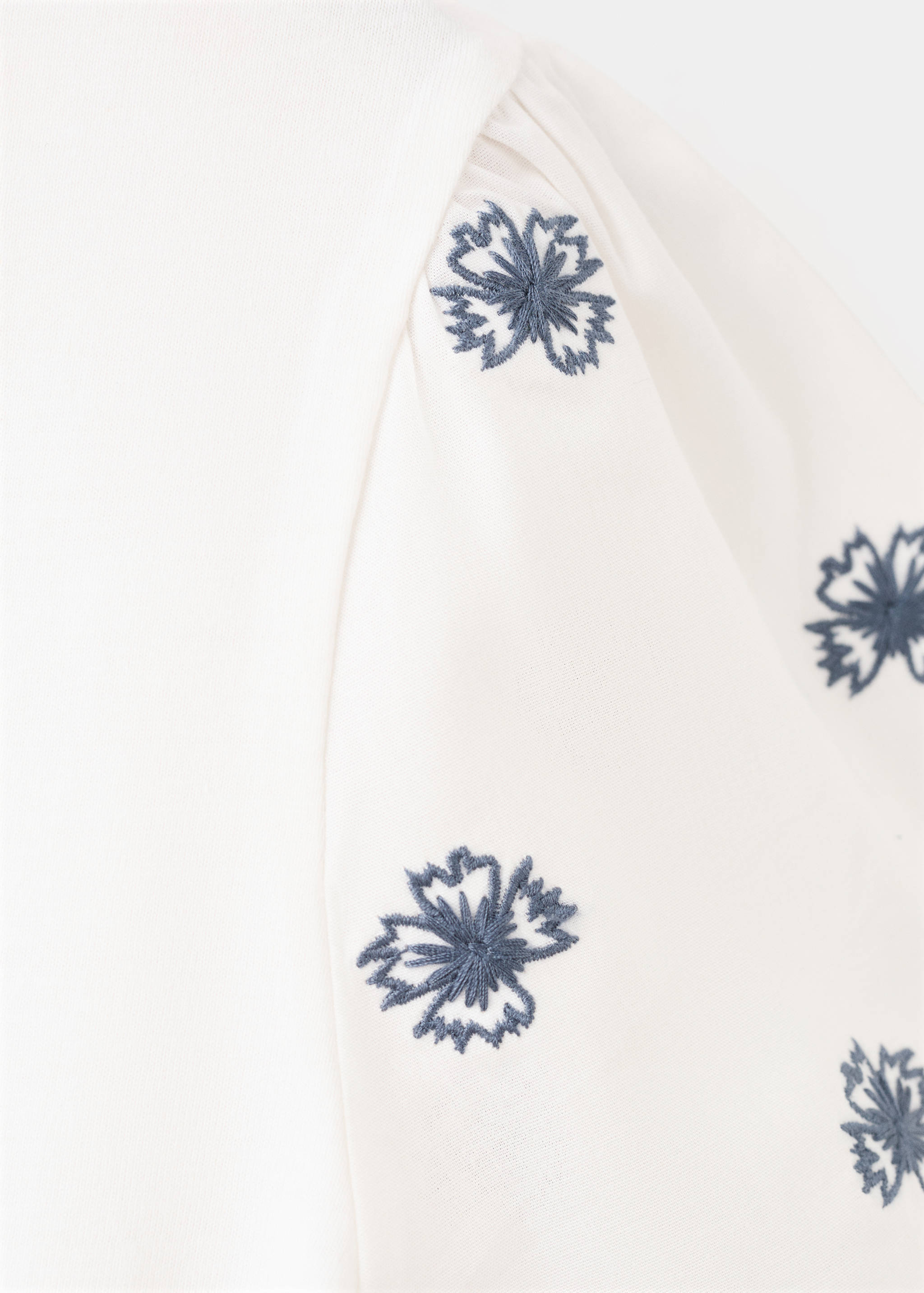 Embroidered cotton shirt - Details of the article 8