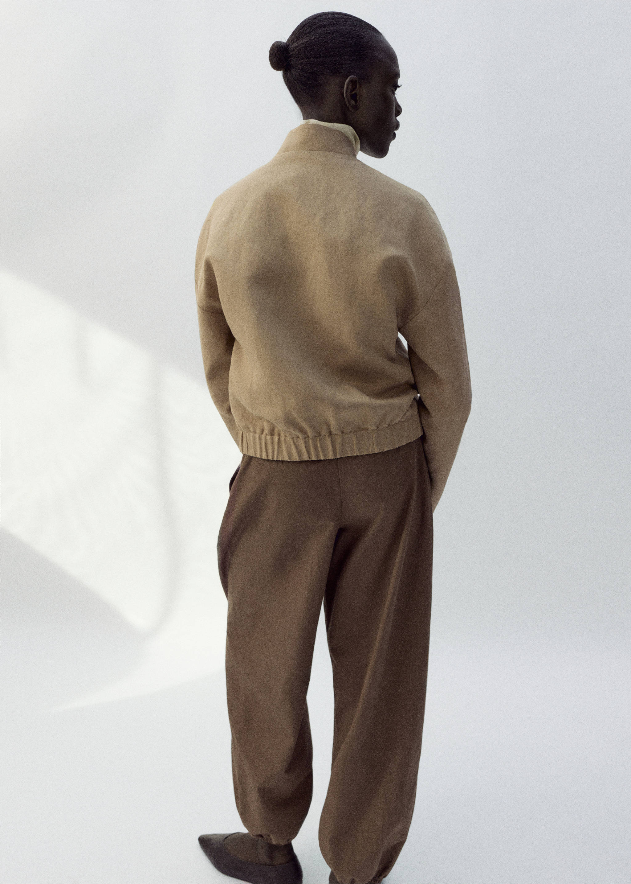 Linen jacket with stand collar - Reverse of the article, Beige. Ref: 27075962-01.
