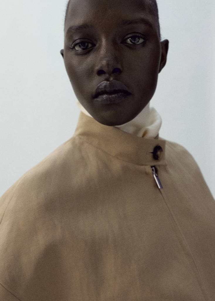 Linen jacket with stand collar — Beige