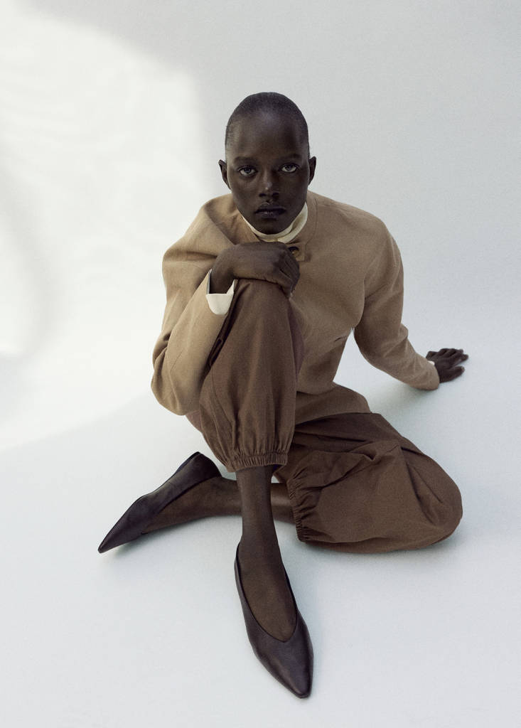 Linen jacket with stand collar — Beige