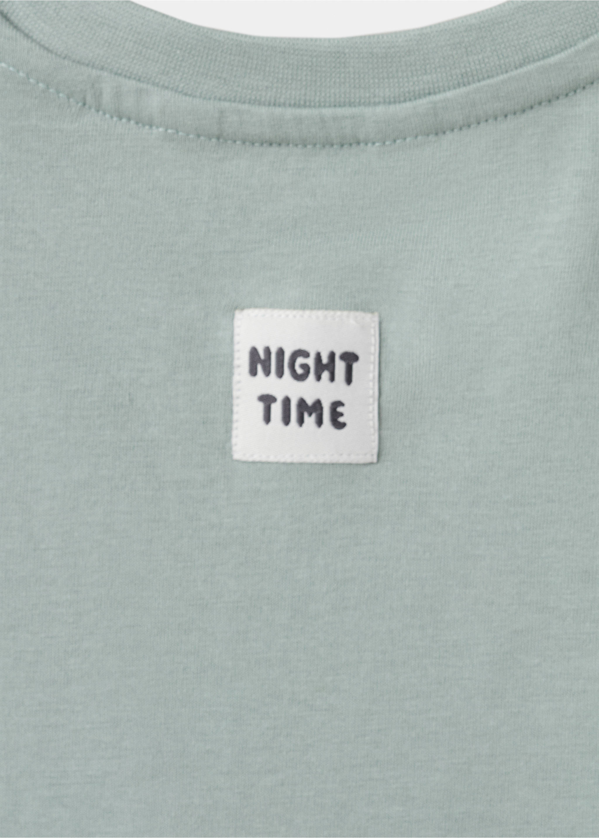 Pijama curto às riscas - Pormenor do artigo 8, Verde. Ref: 27075965-00.