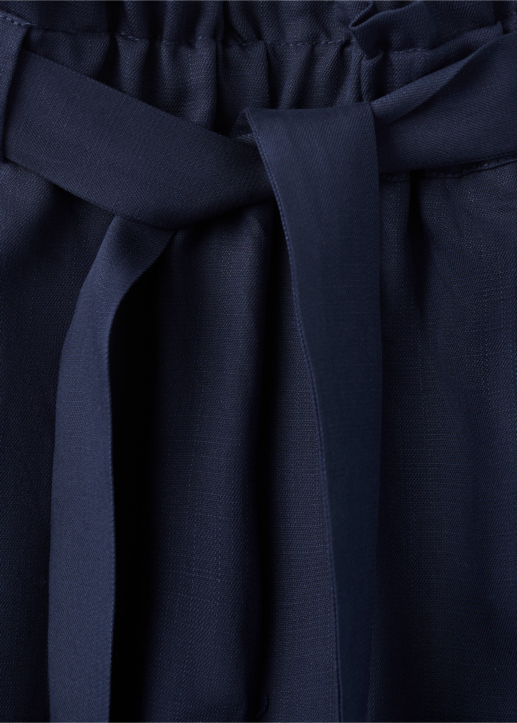 Lyocell tie-waist trousers - Details of the article 8, Navy. Ref: 27075969-00.