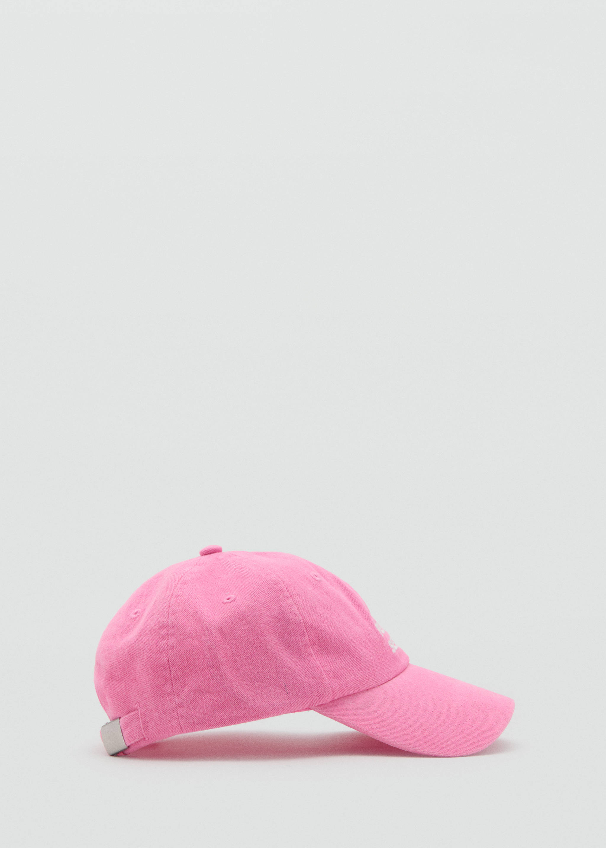 Cap with embroidered text - Medium plane