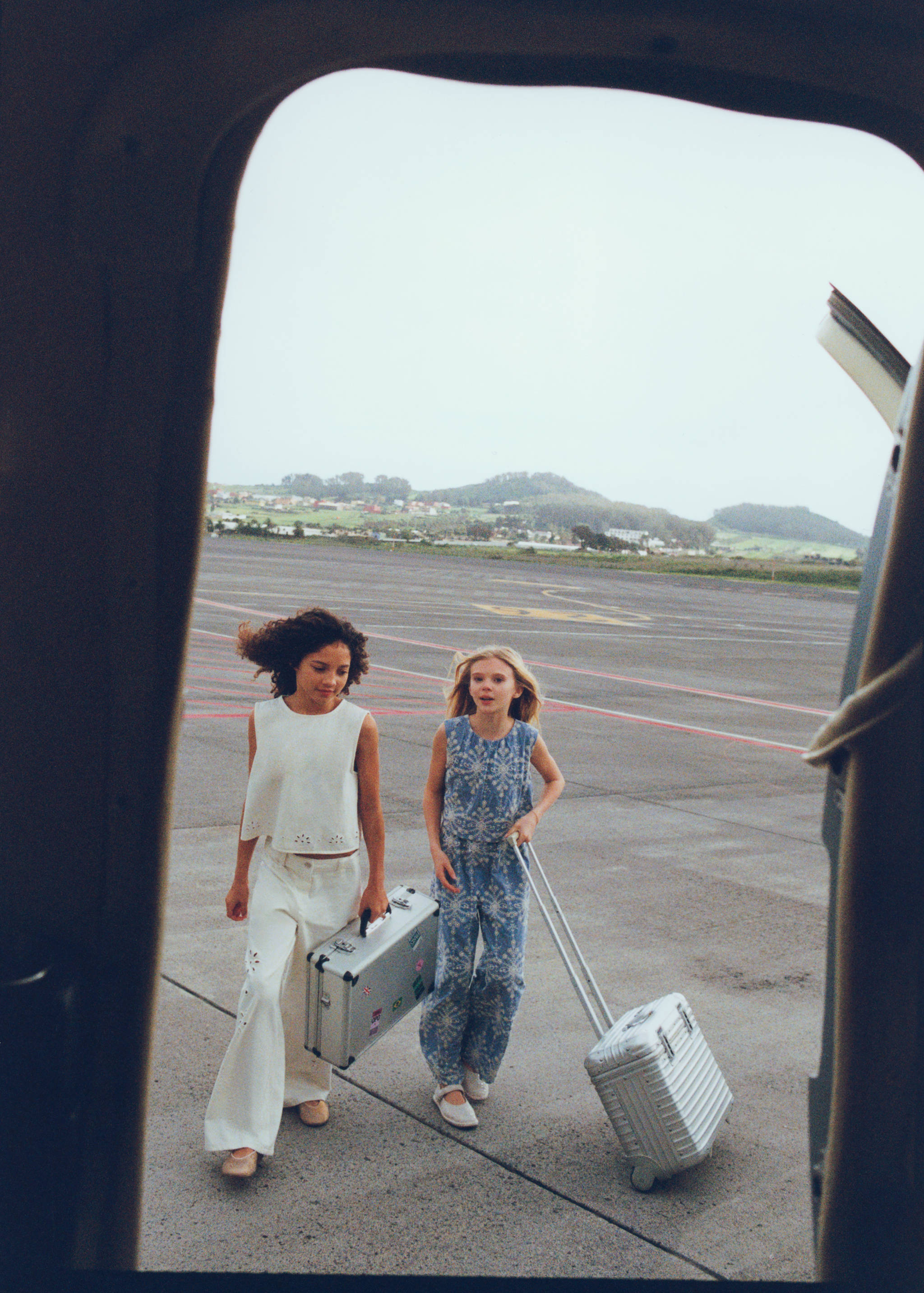 Embroidered wide-leg jeans - Details of the article 5