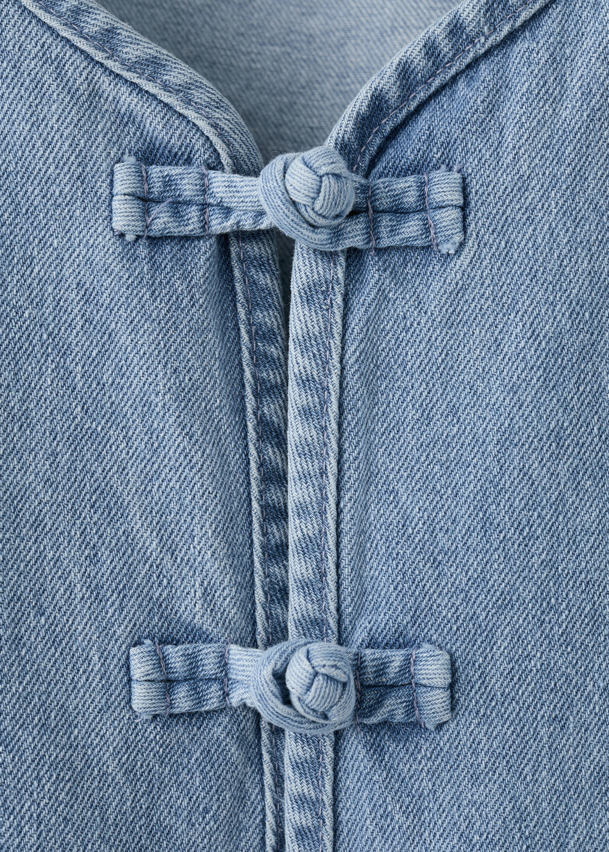 Pockets denim jacket - Details of the article 8