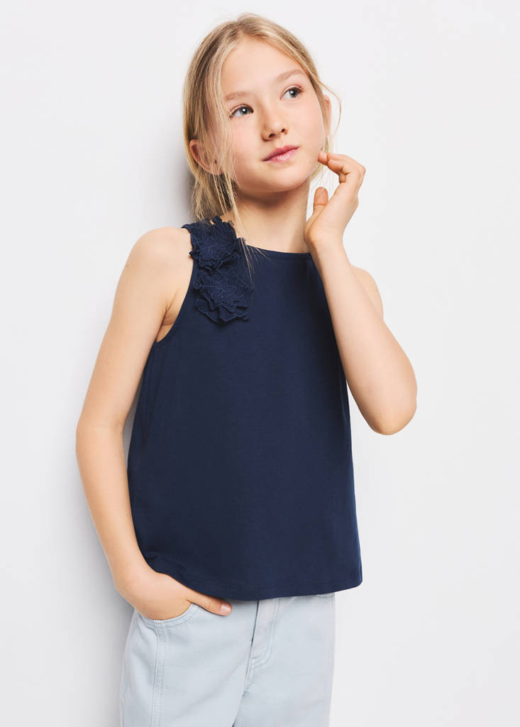 Floral relief top — Navy