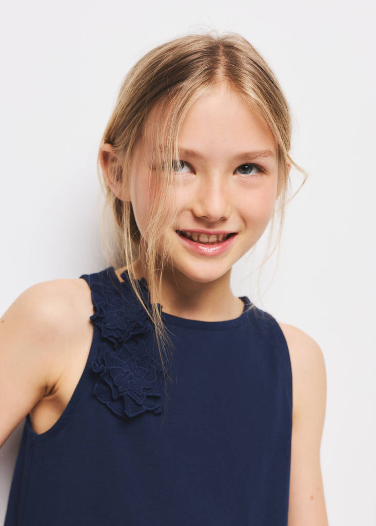 Floral relief top — Navy