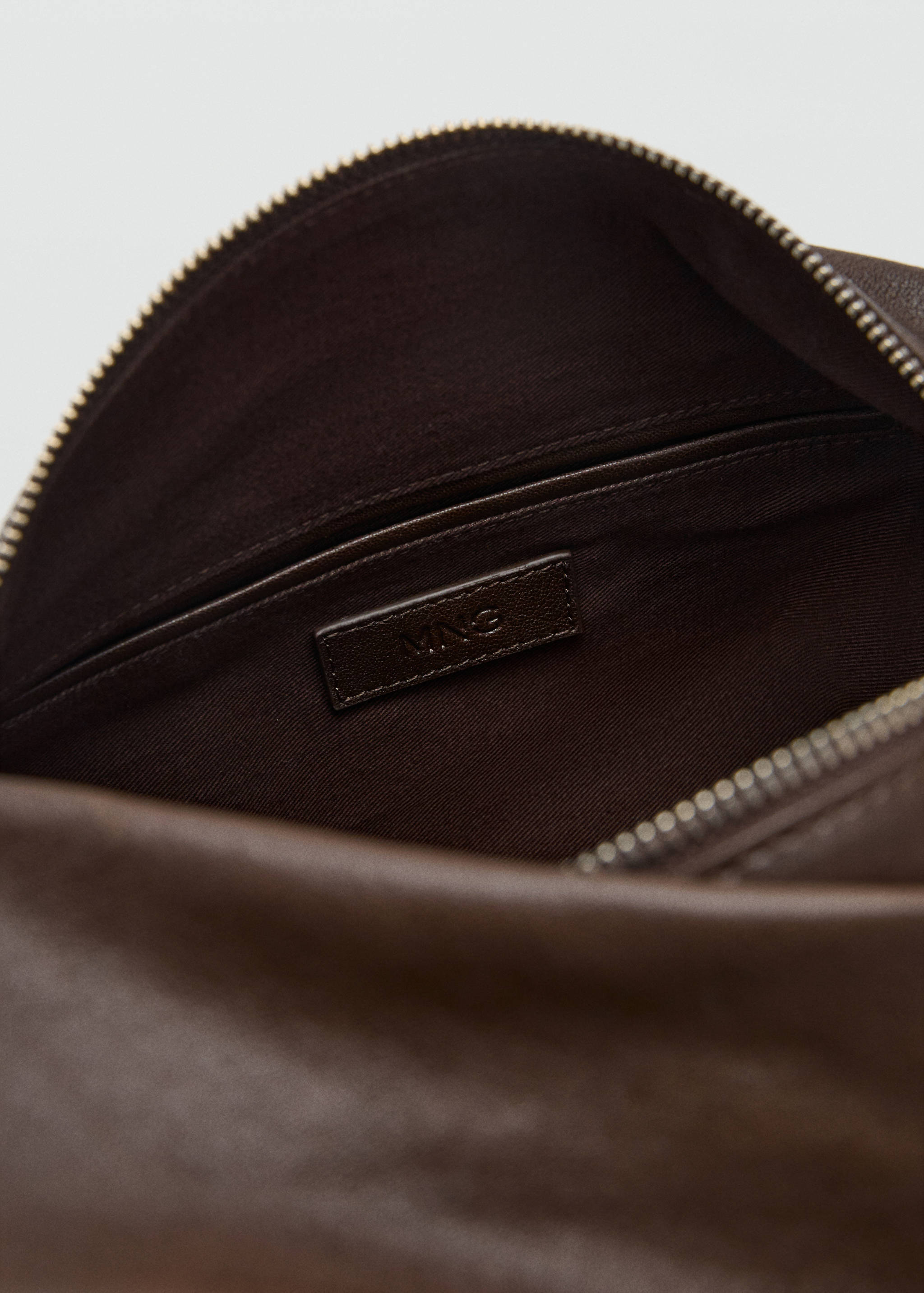 Ring detail leather drawstring bag - Details of the article 2