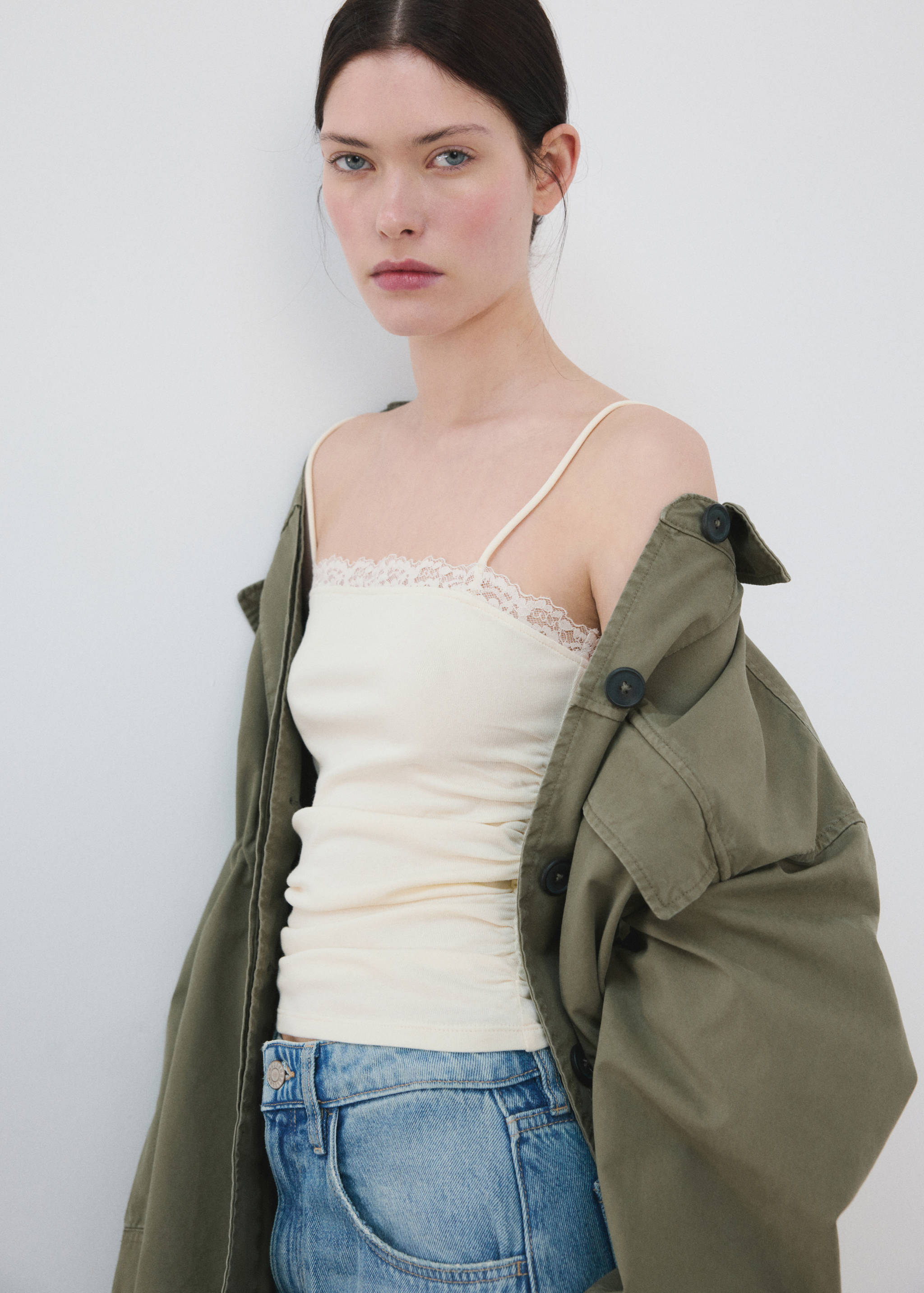 Top scollo pizzo - Piano medio