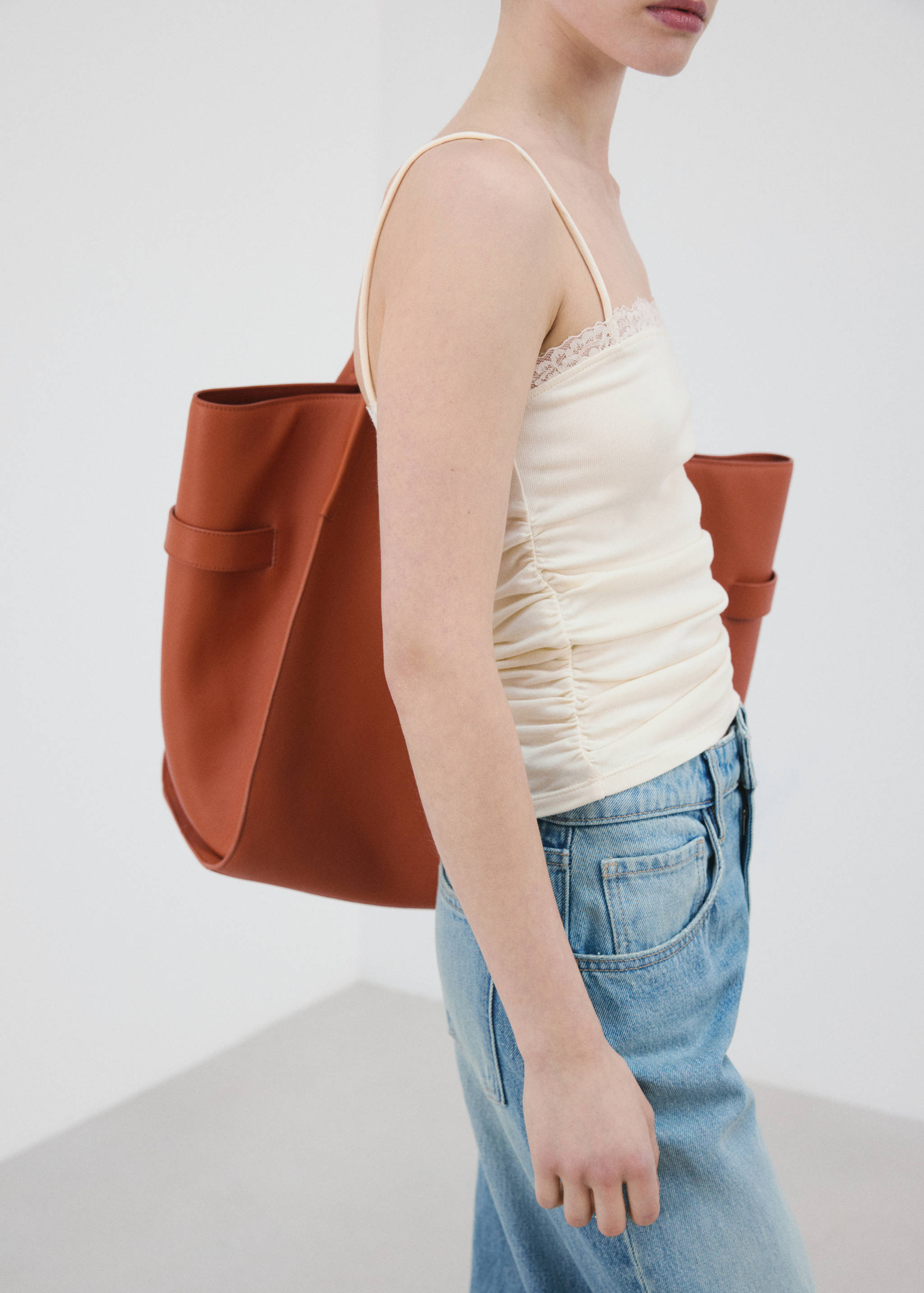 Top scollo pizzo - Dettaglio dell'articolo 6