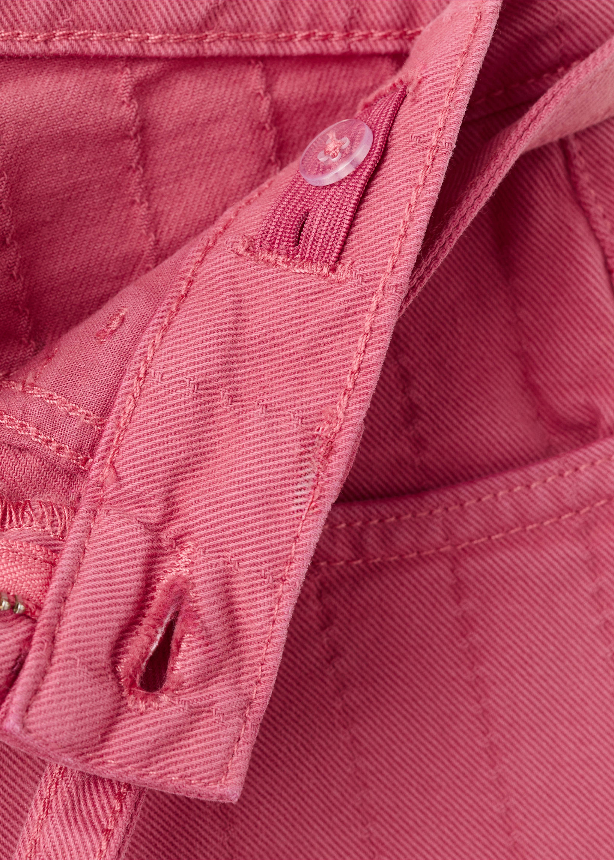 Denim bermuda shorts with belt - Details of the article 0, Strawberry. Ref: 27076345-00.