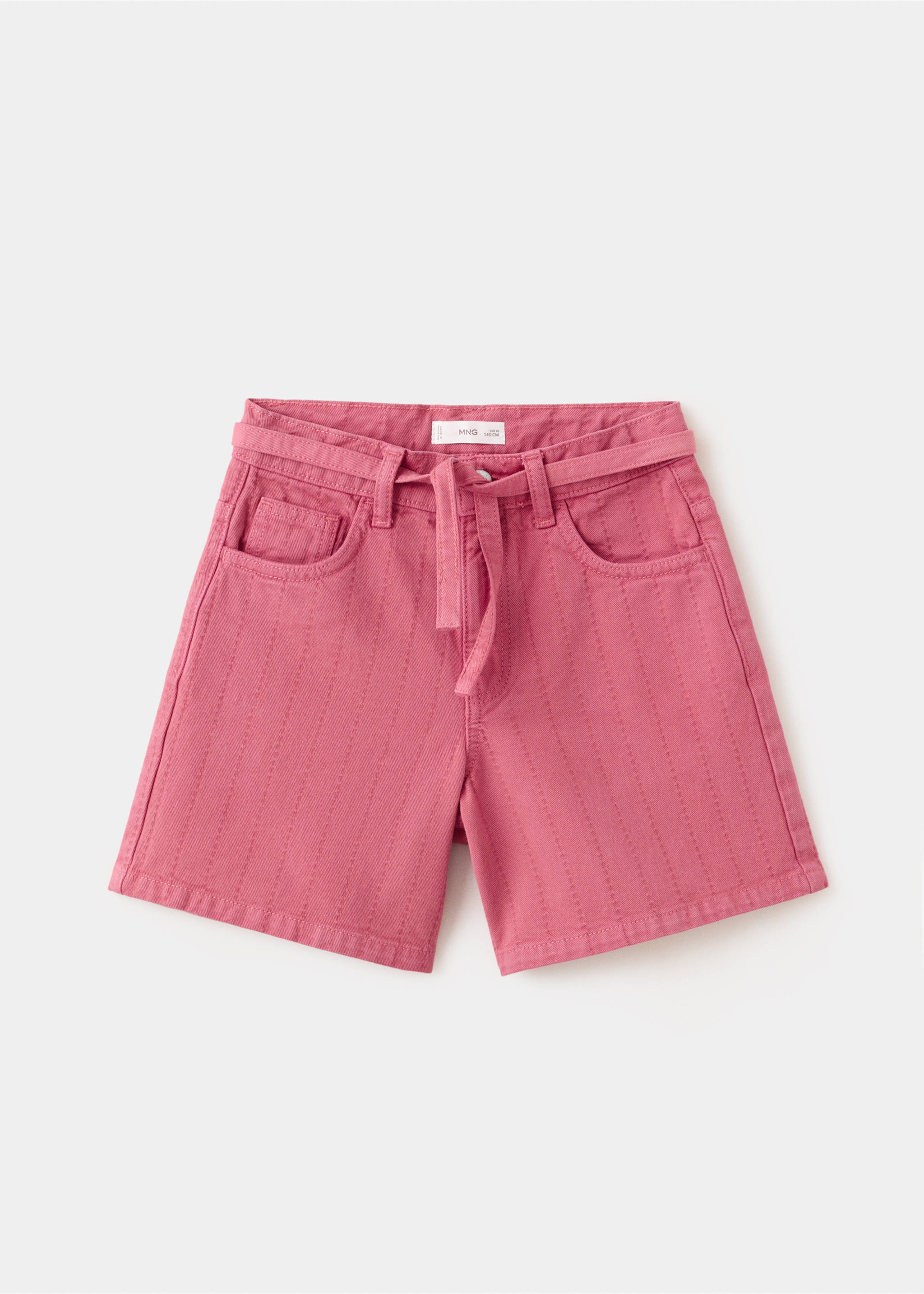 Bermuda en jean ceinture - Article sans modèle, Fraise. Ref: 27076345-00.