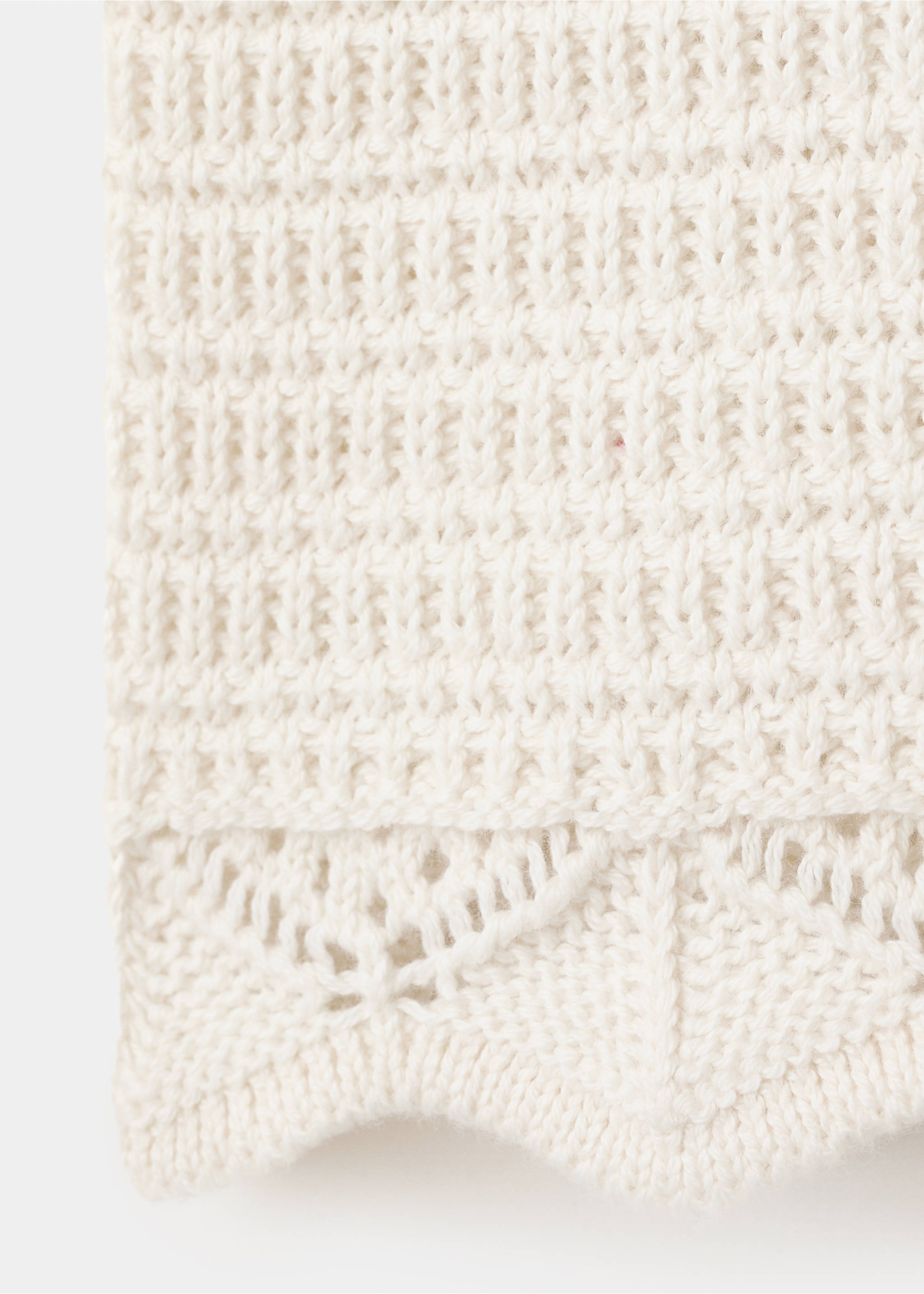 Embroidered knitted top - Details of the article 0, Ecru. Ref: 27076351-00.