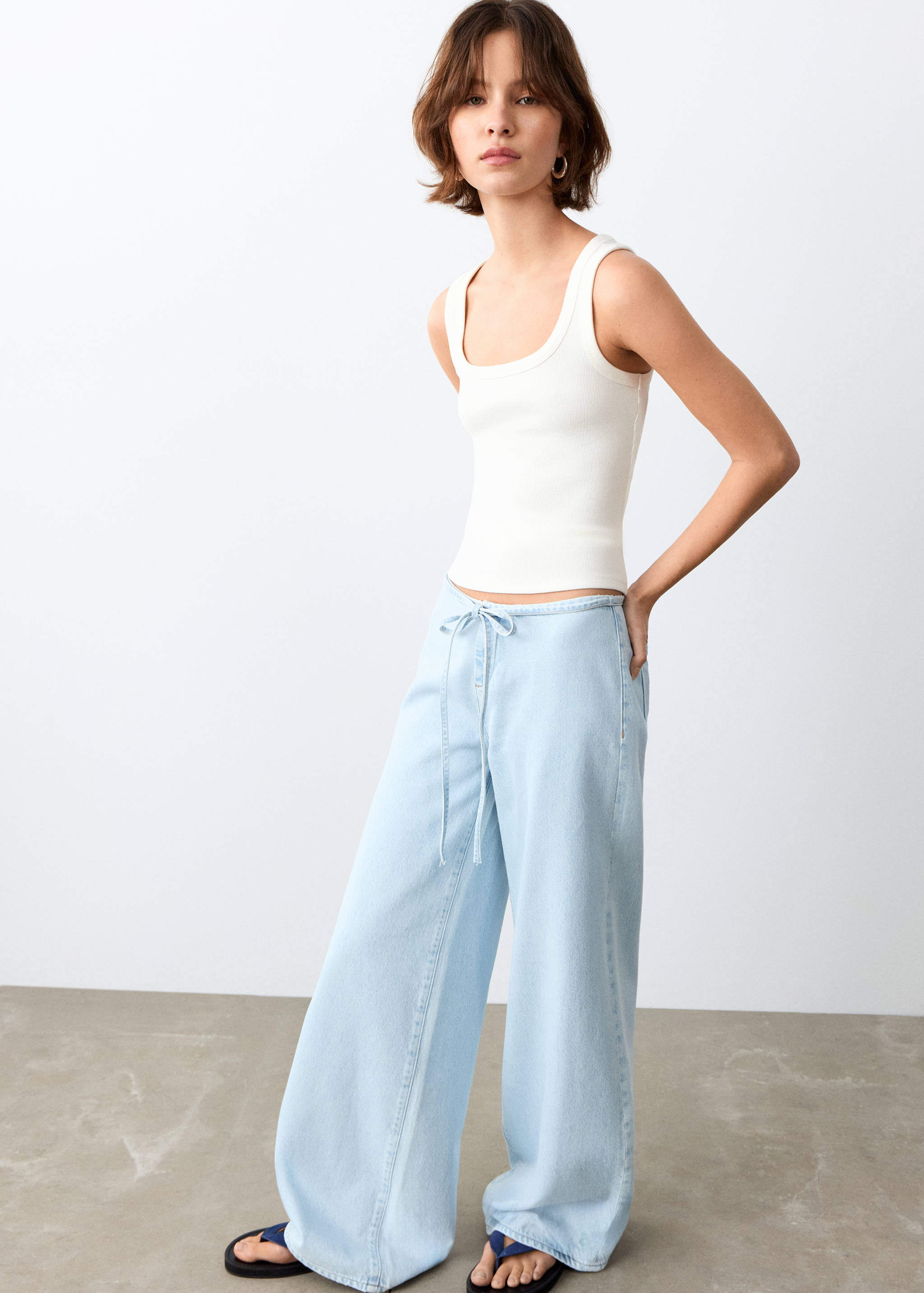 Essential cotton top - General plane