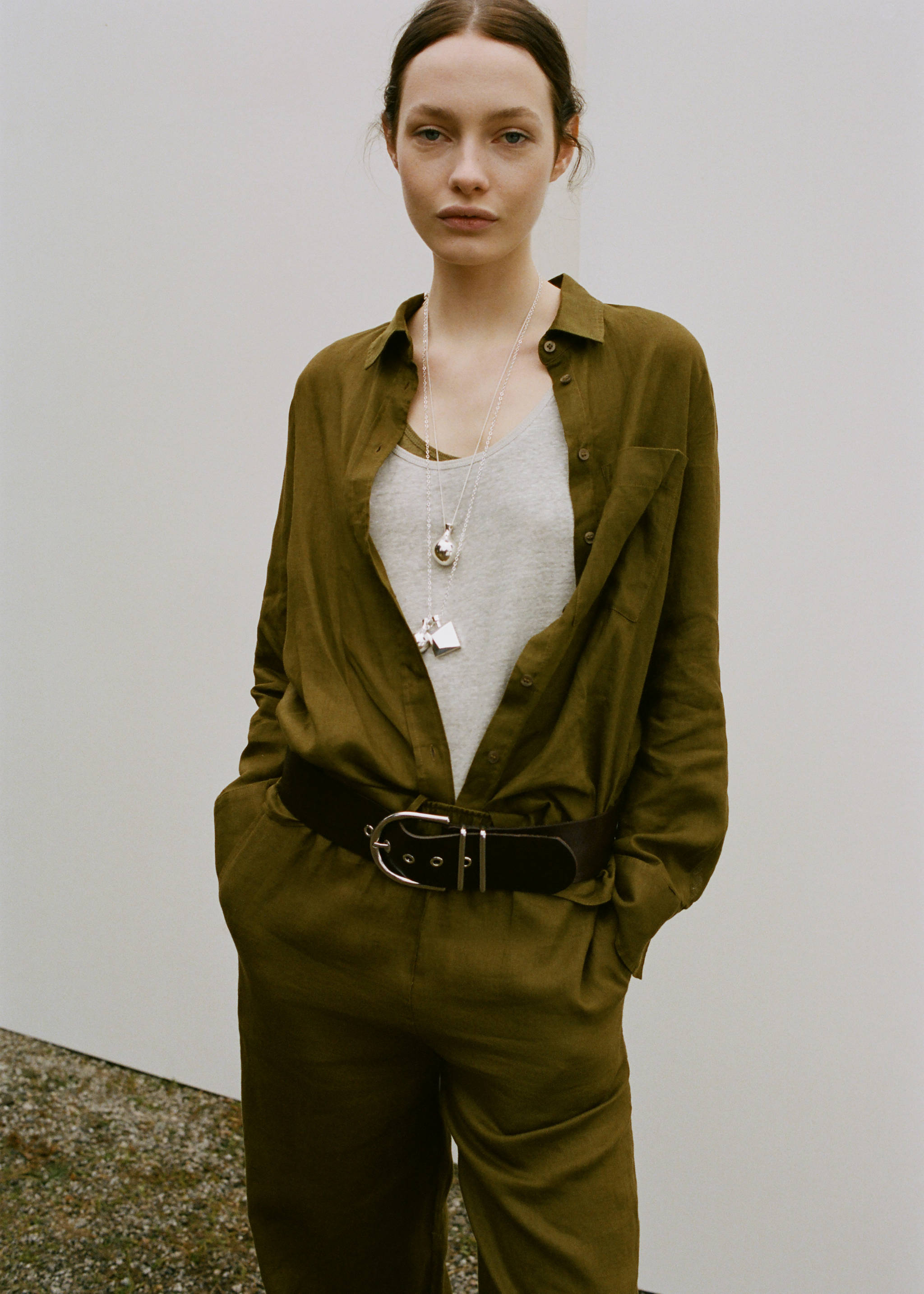 Straight linen-blend trousers - Details of the article 1