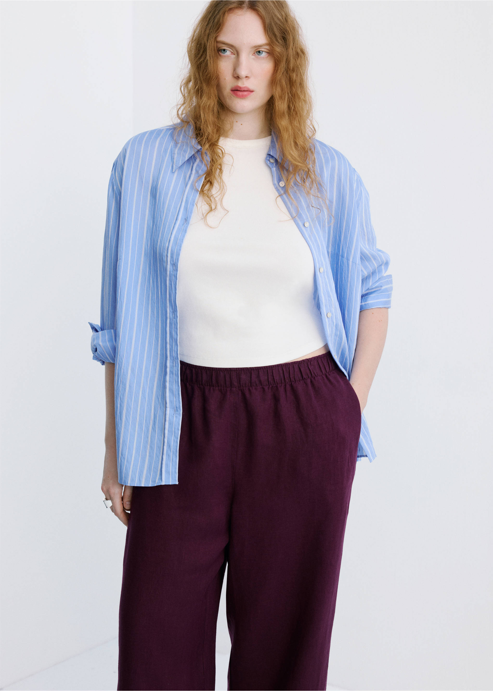 Pantalón recto lino - Detalle del artículo 5, Ciruela. Ref: 27076356-00.