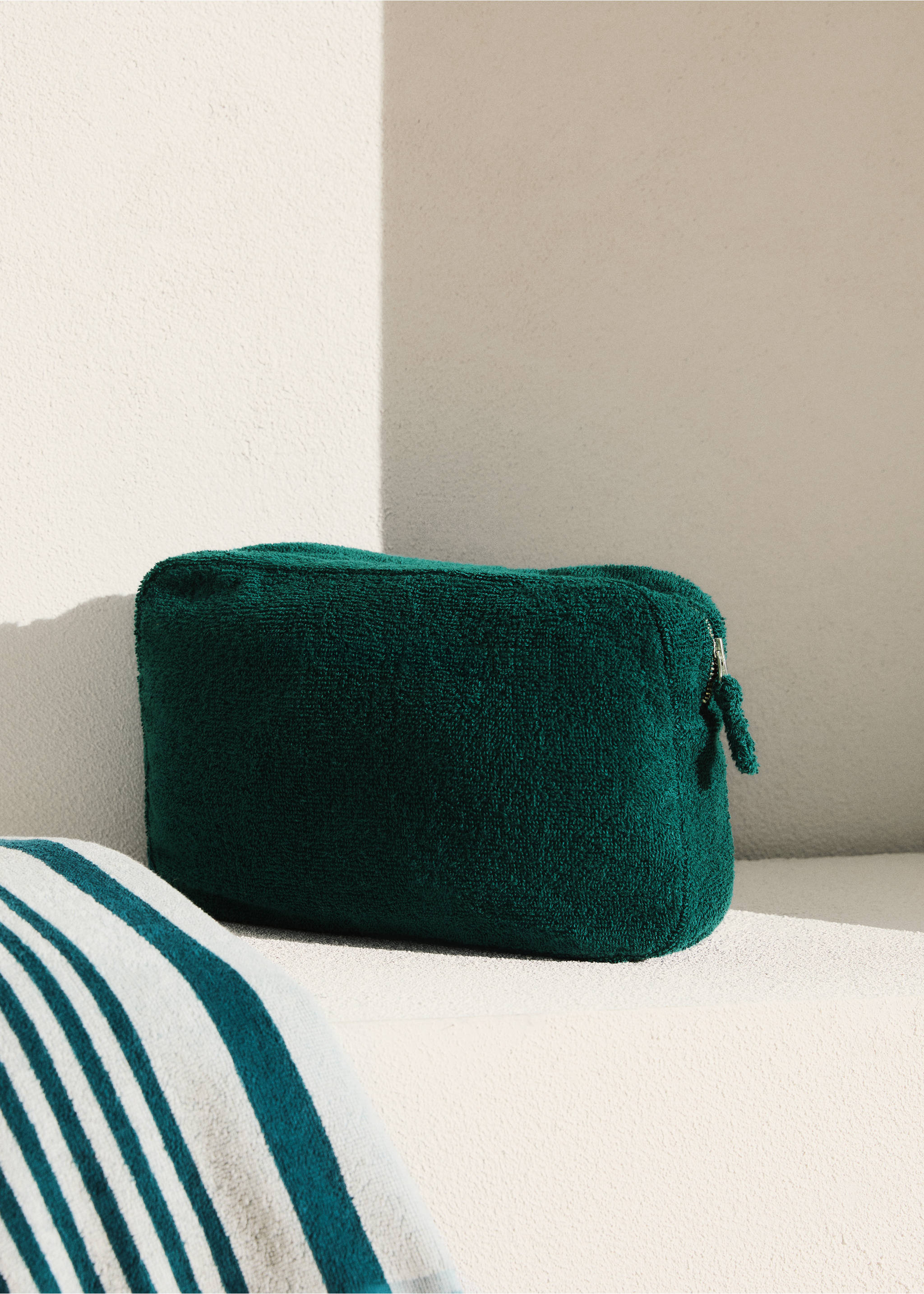 Текстилна козметична чанта от памучен хавлиен плат - Обща равнина, Среднозелено. Ref: 27076357-00.