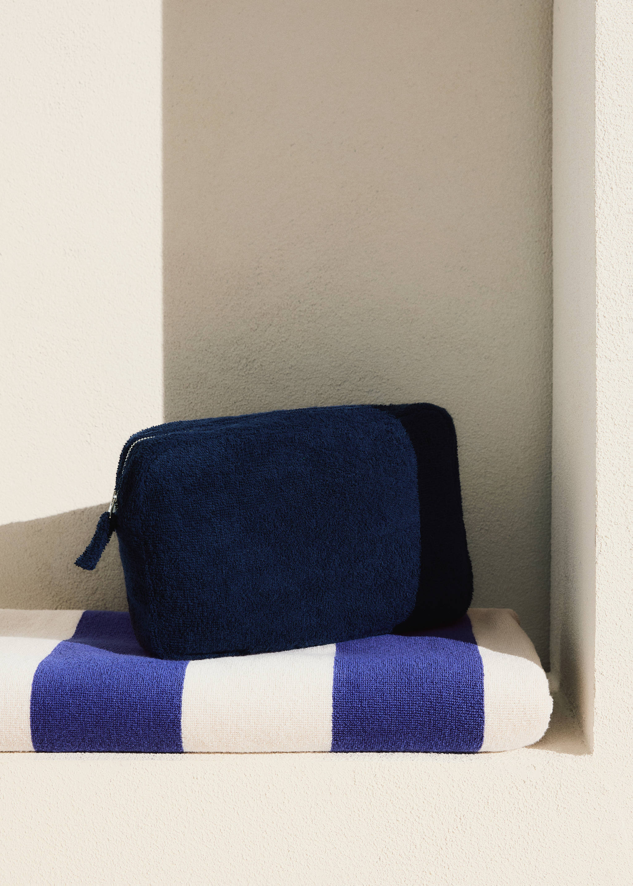 Terry cotton wash bag - General plane