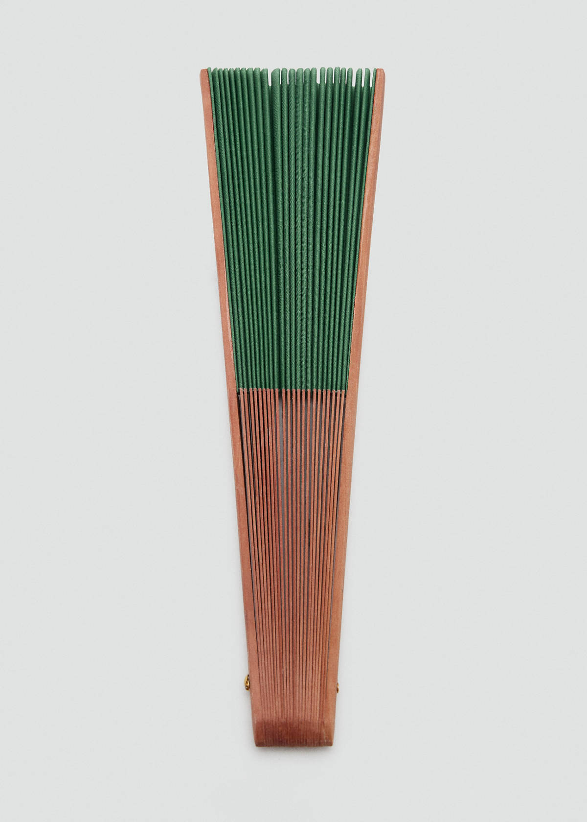 Smooth wooden fan — Green