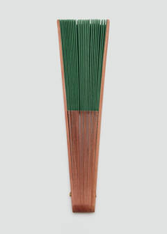 Smooth wooden fan — Green 3