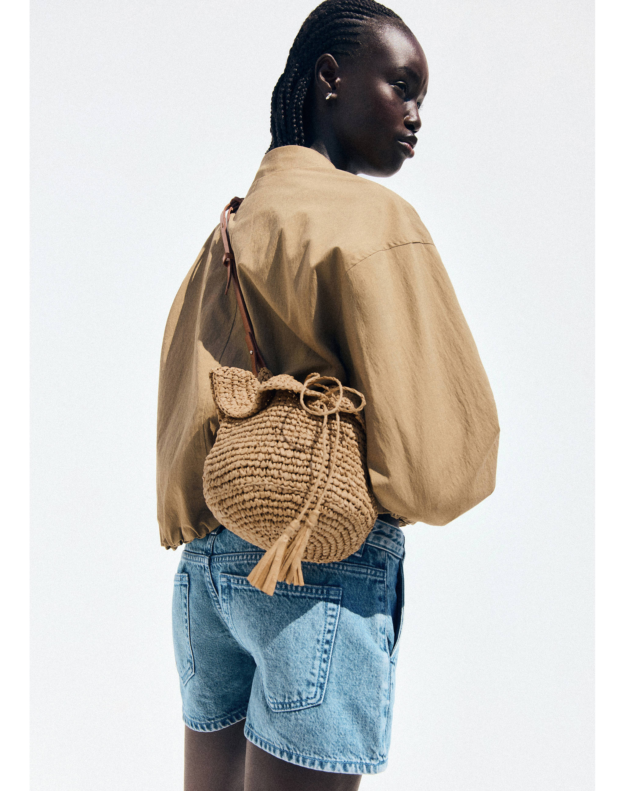 Natural fibre bucket bag - General plane