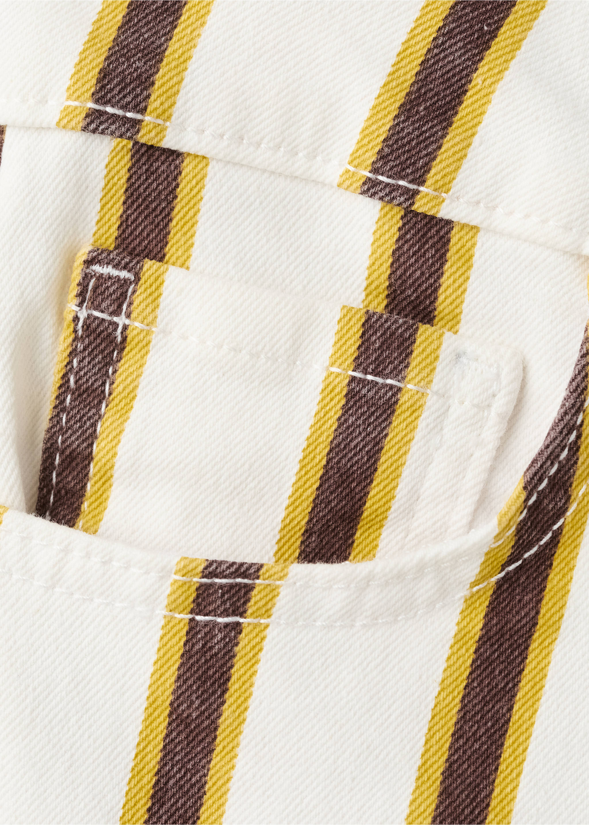 جينز بخصر عادي بطبعة خطوط - تفاصيل المنتج 8, بيج فاتح. Ref: 27076726-00.