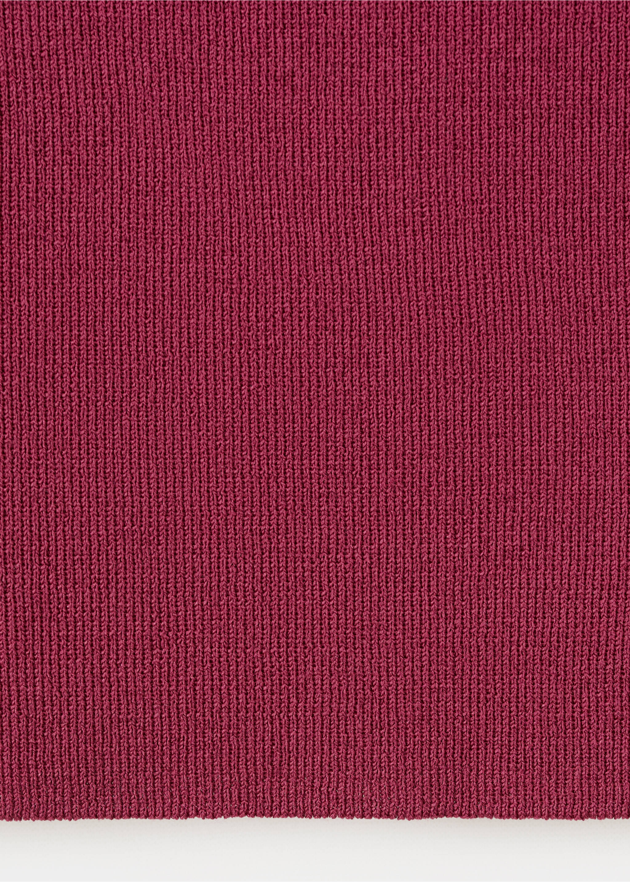 Top asimétrico ribete contraste - Detalle del artículo 0, Granate. Ref: 27076738-00.