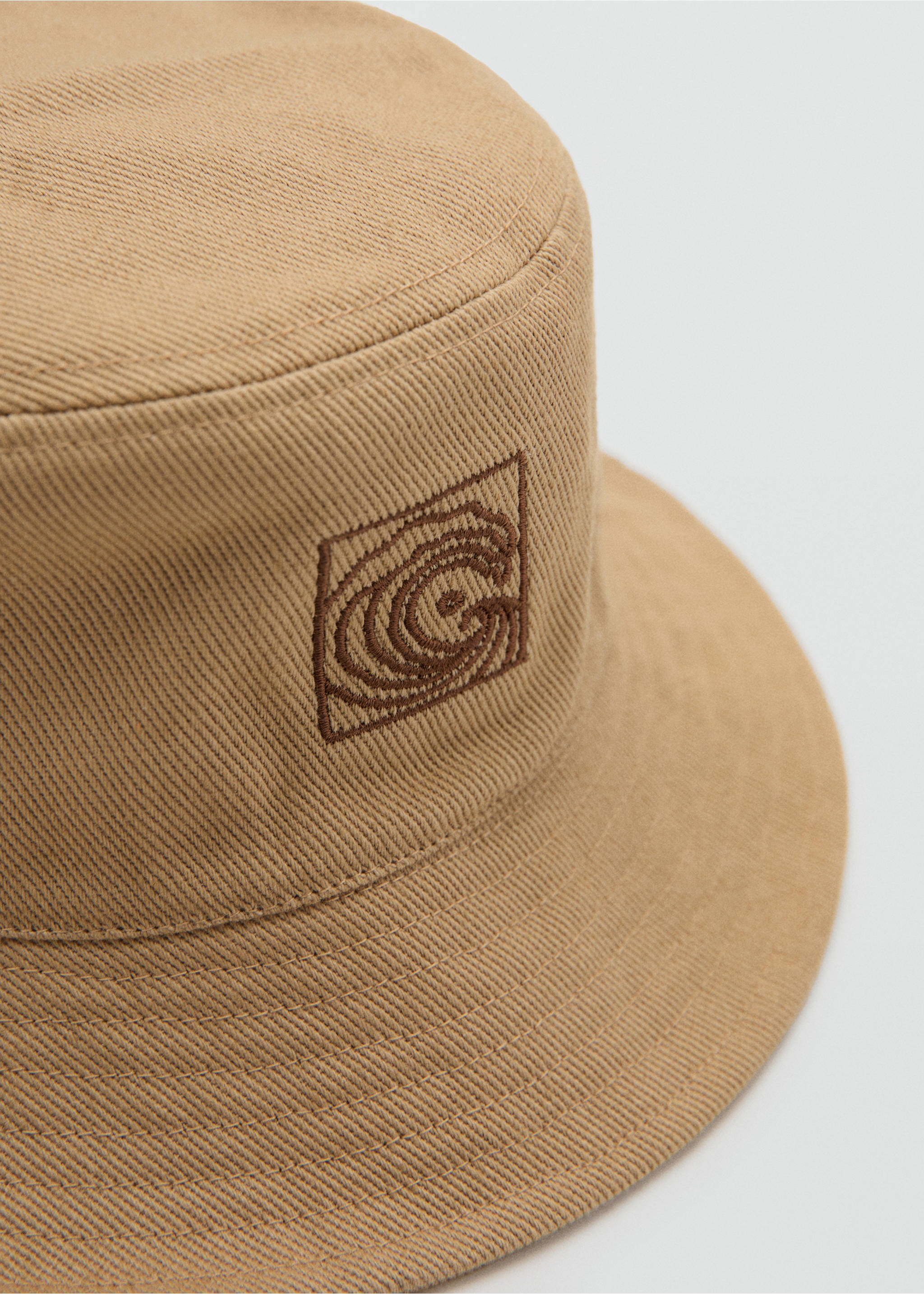 Gorro bucket bordado - Plano medio, Arena. Ref: 27076739-00.