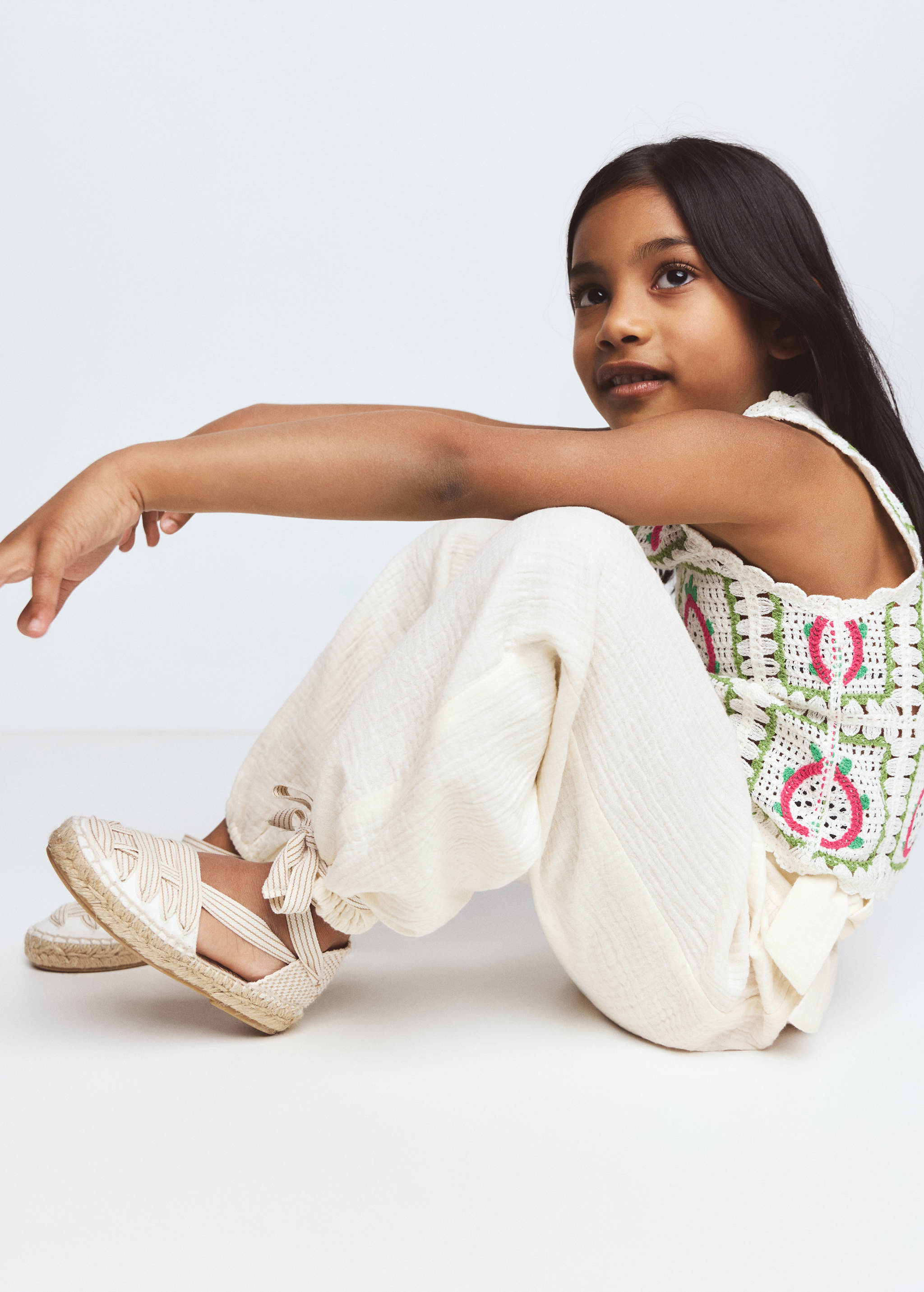 Trousers with side tie detail - Details of the article 1