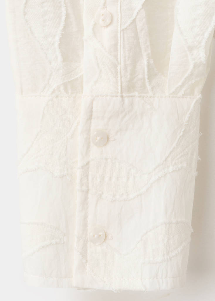 Floral embroidery blouse — Off White