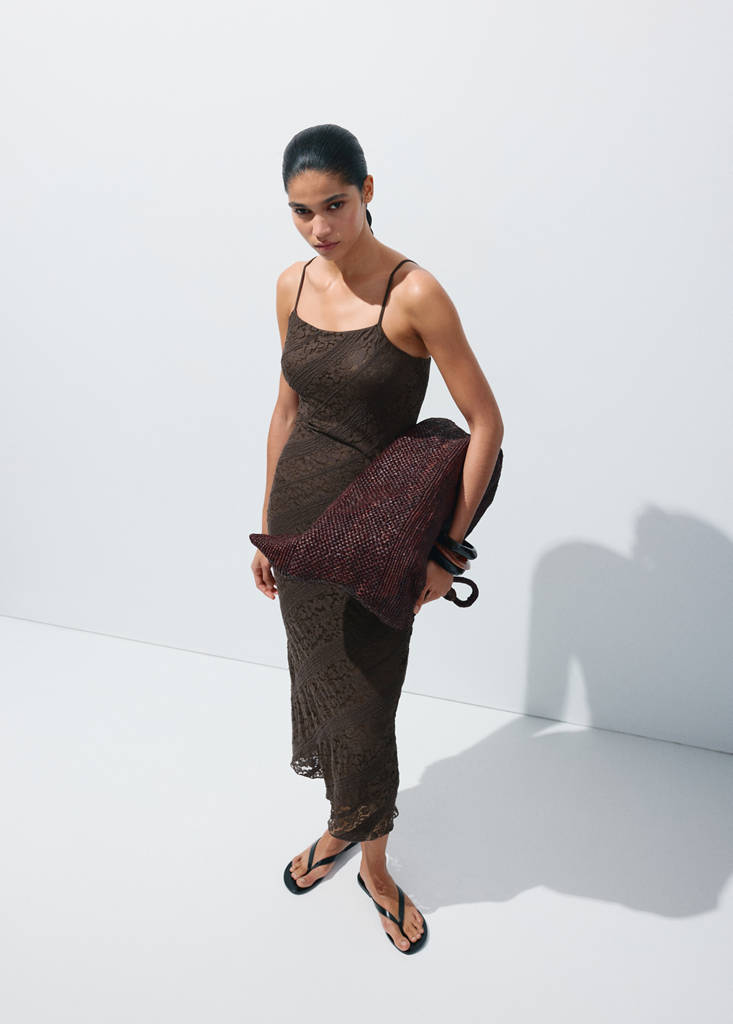 Semi-transparent lace long dress — Brown
