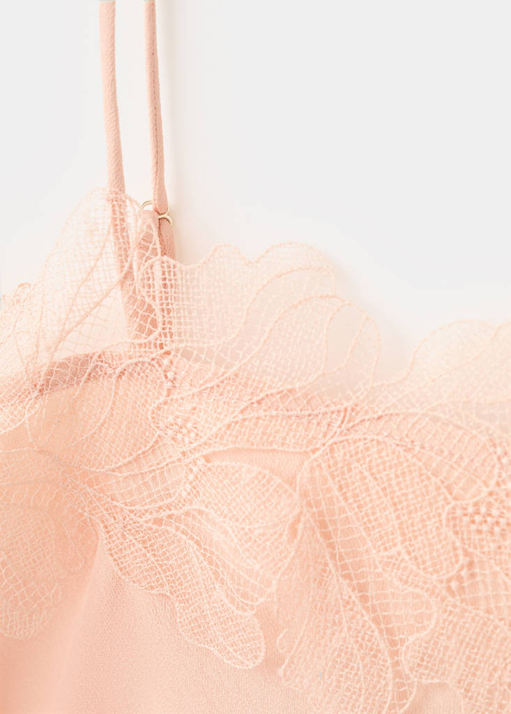 Lace trim top — Pink