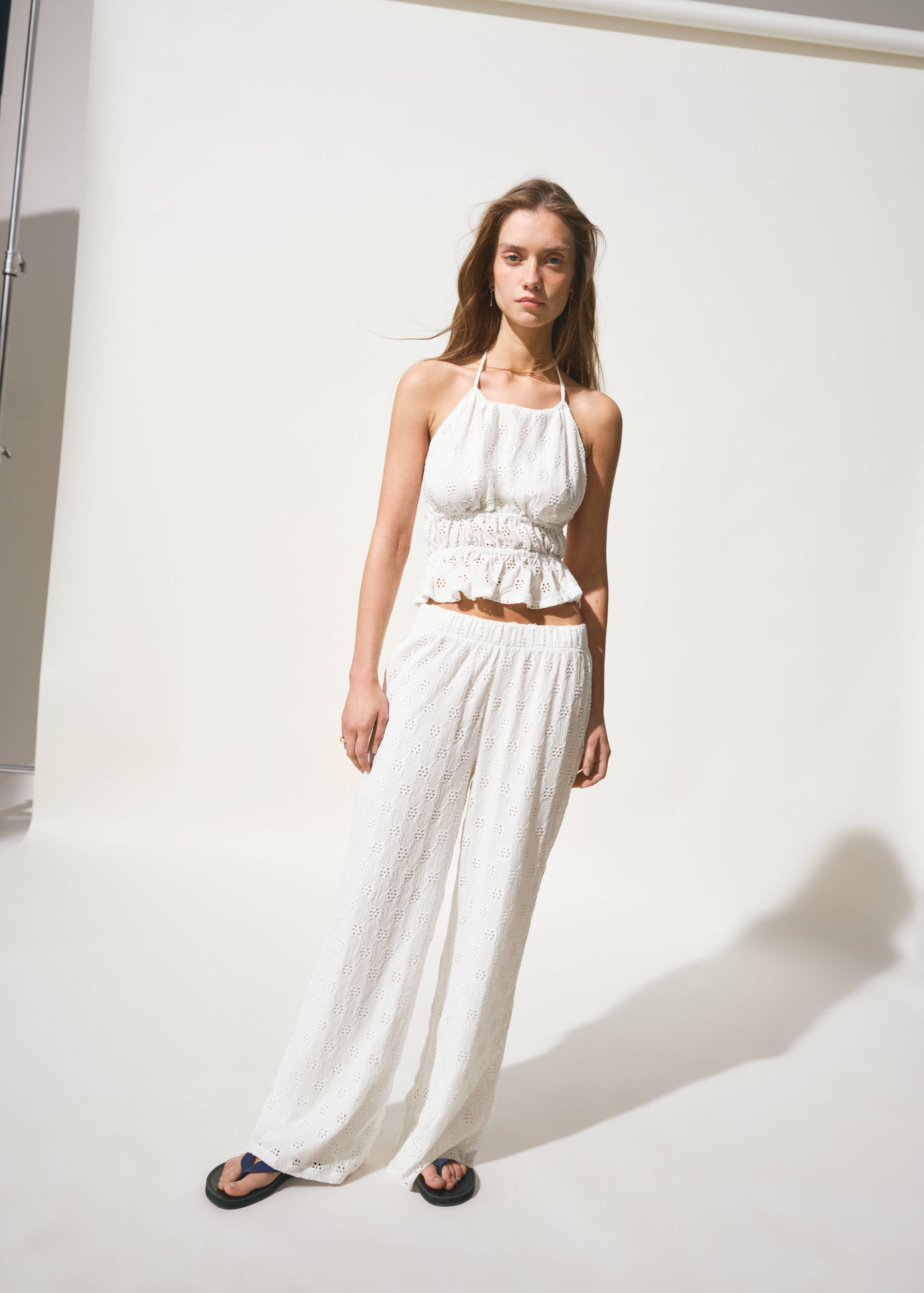 Halter top with embroidered details - General plane