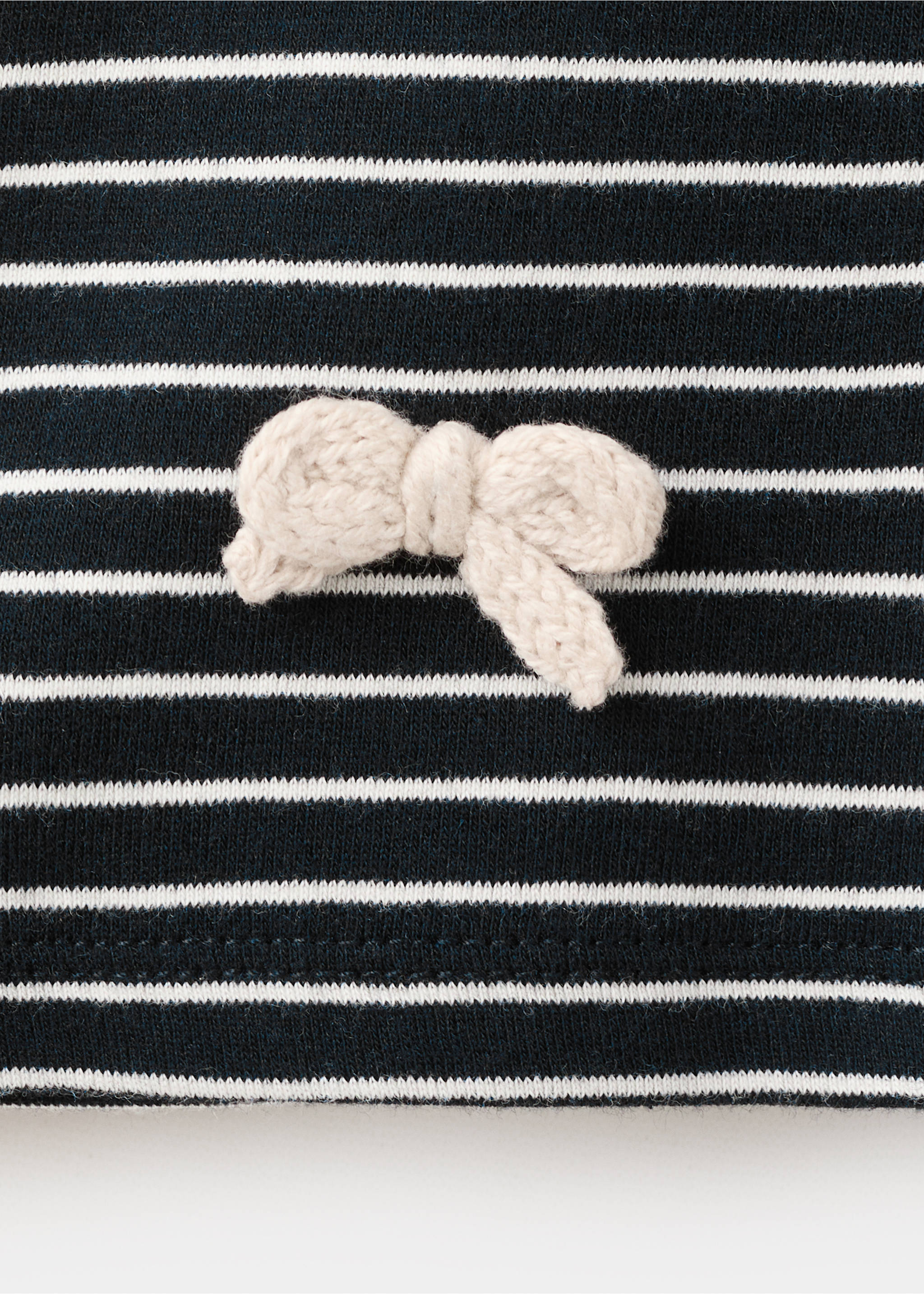 T-shirt rayures nœuds - Détail de l'article 0, Bleu marine. Ref: 27077151-00.