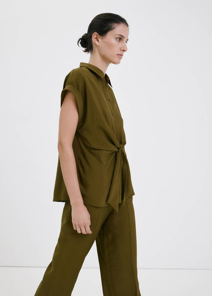 Straight mid-rise trousers — Green