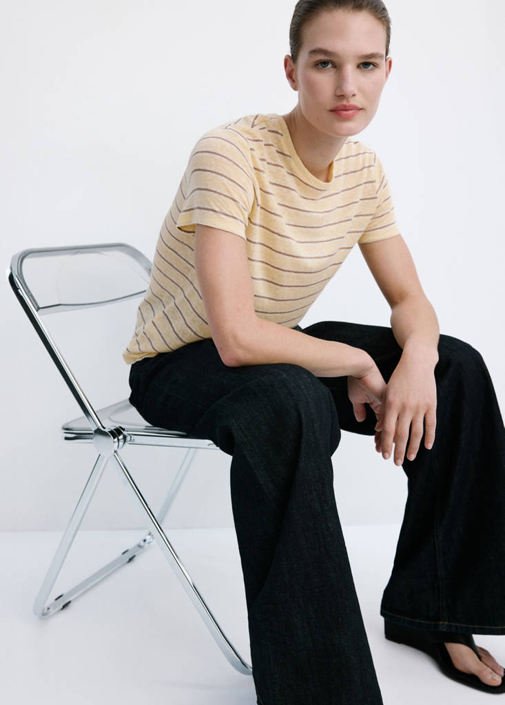Short-sleeved linen t-shirt — Yellow