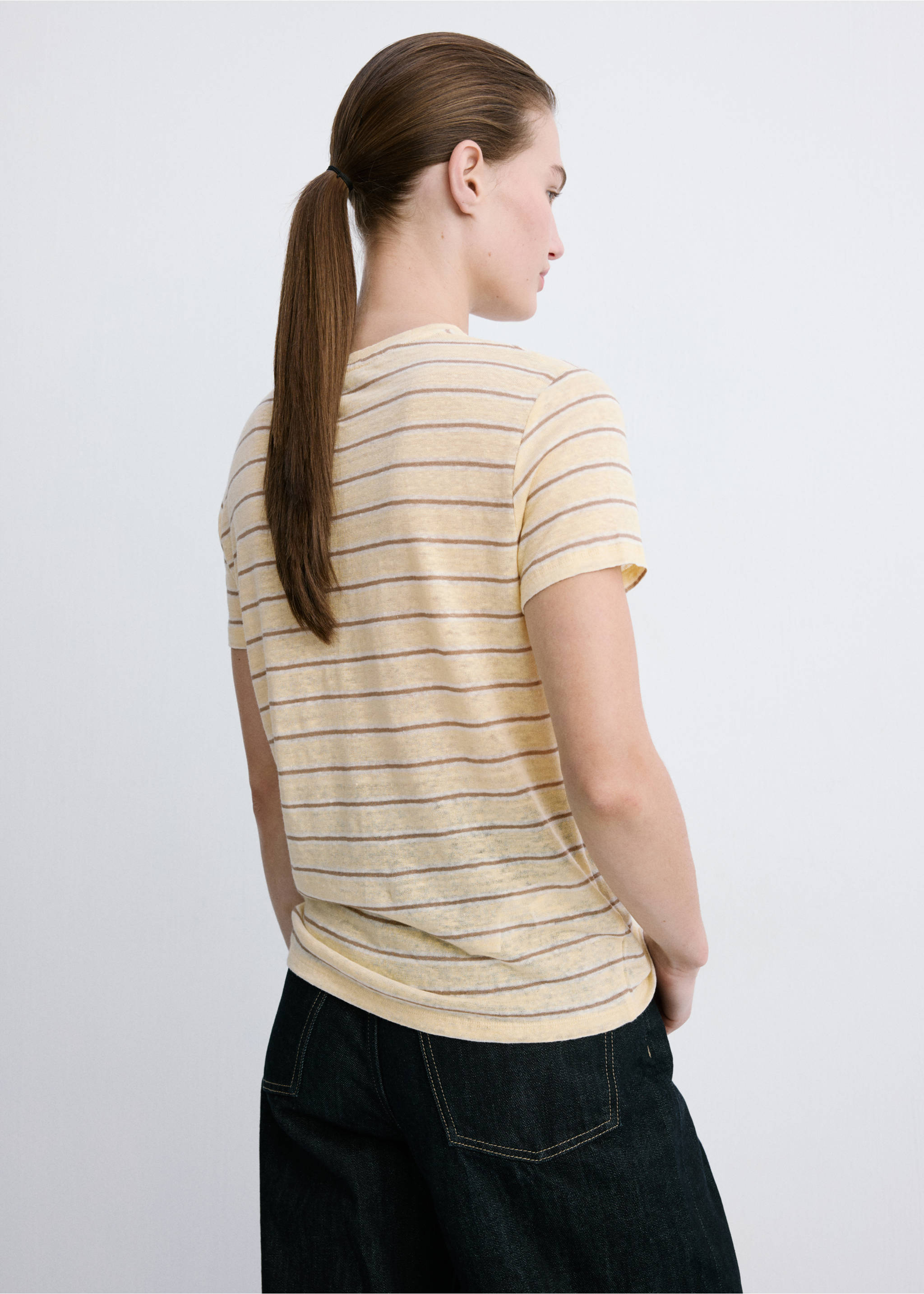 Short-sleeved linen t-shirt - Reverse of the article, Yellow. Ref: 27077154-00.