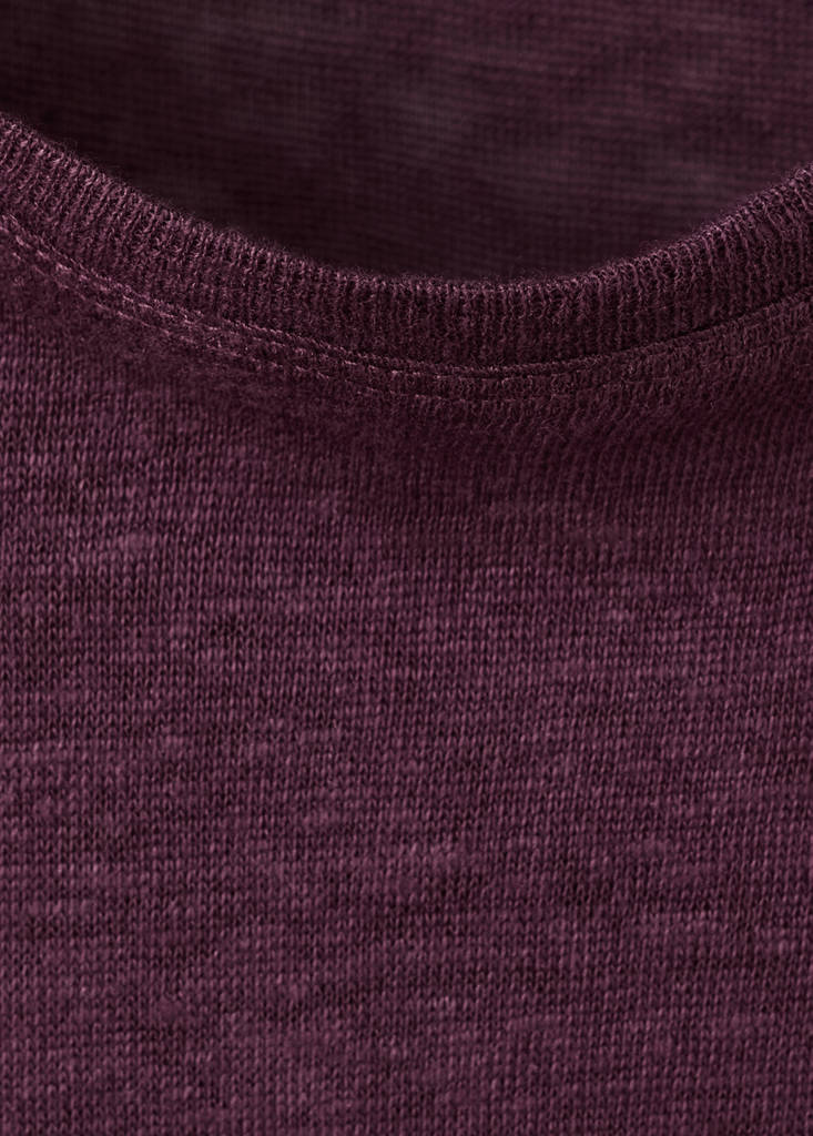 Short-sleeved linen t-shirt — Wine