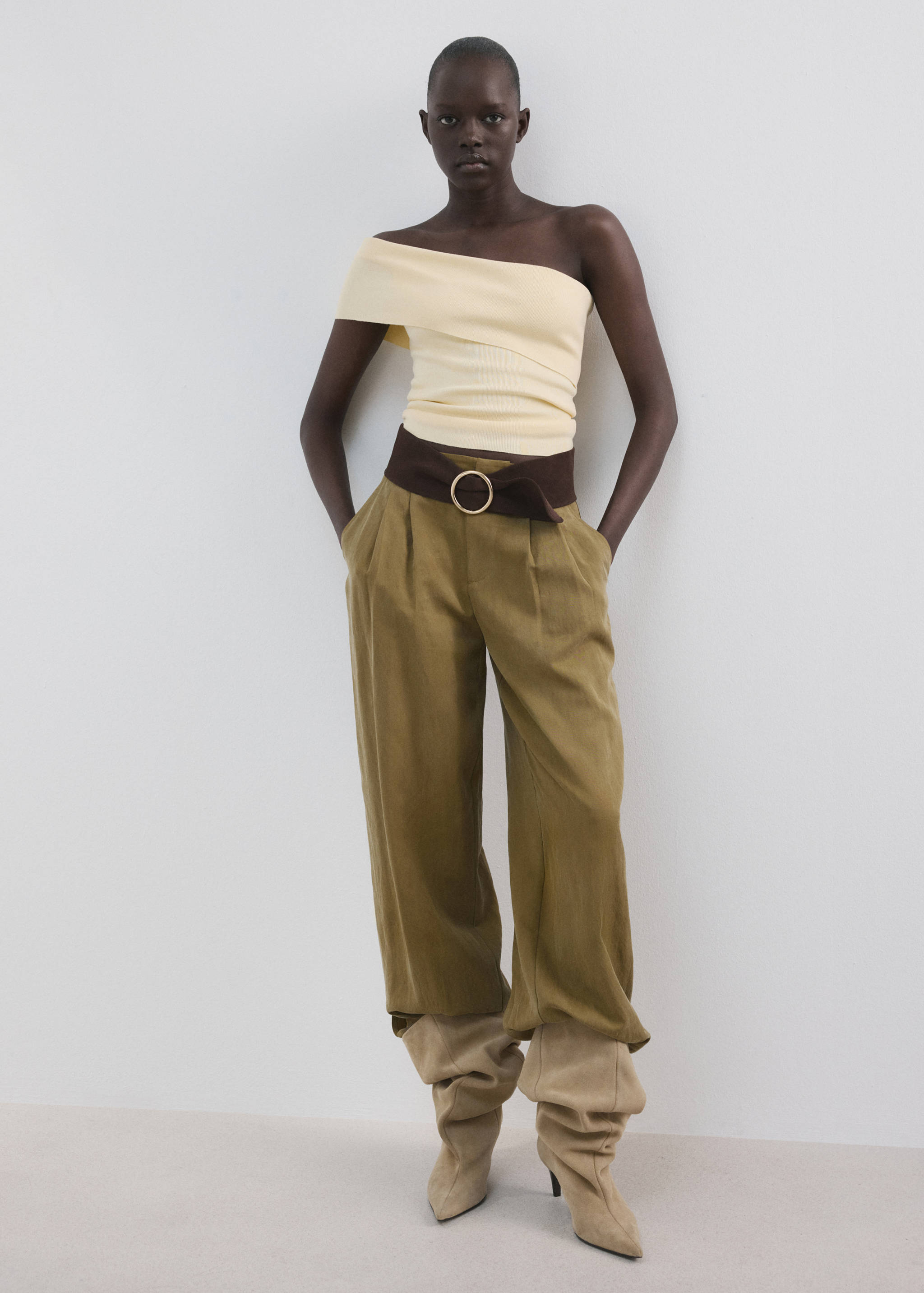 Top punto palabra de honor - Plano general