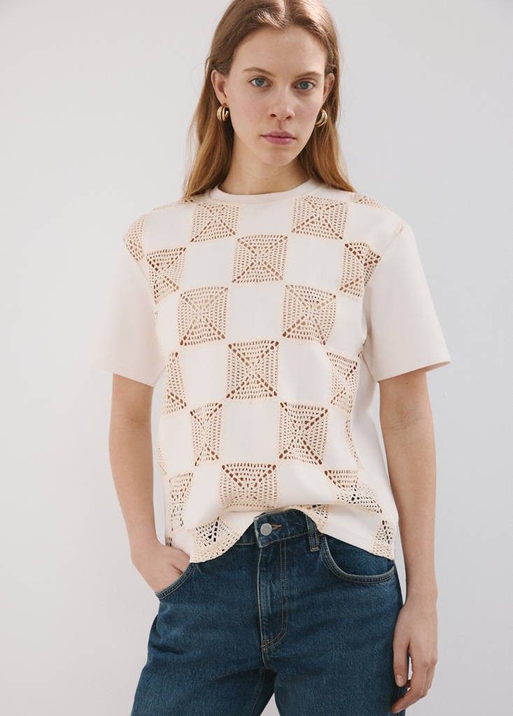 Printed crocheted T-shirt