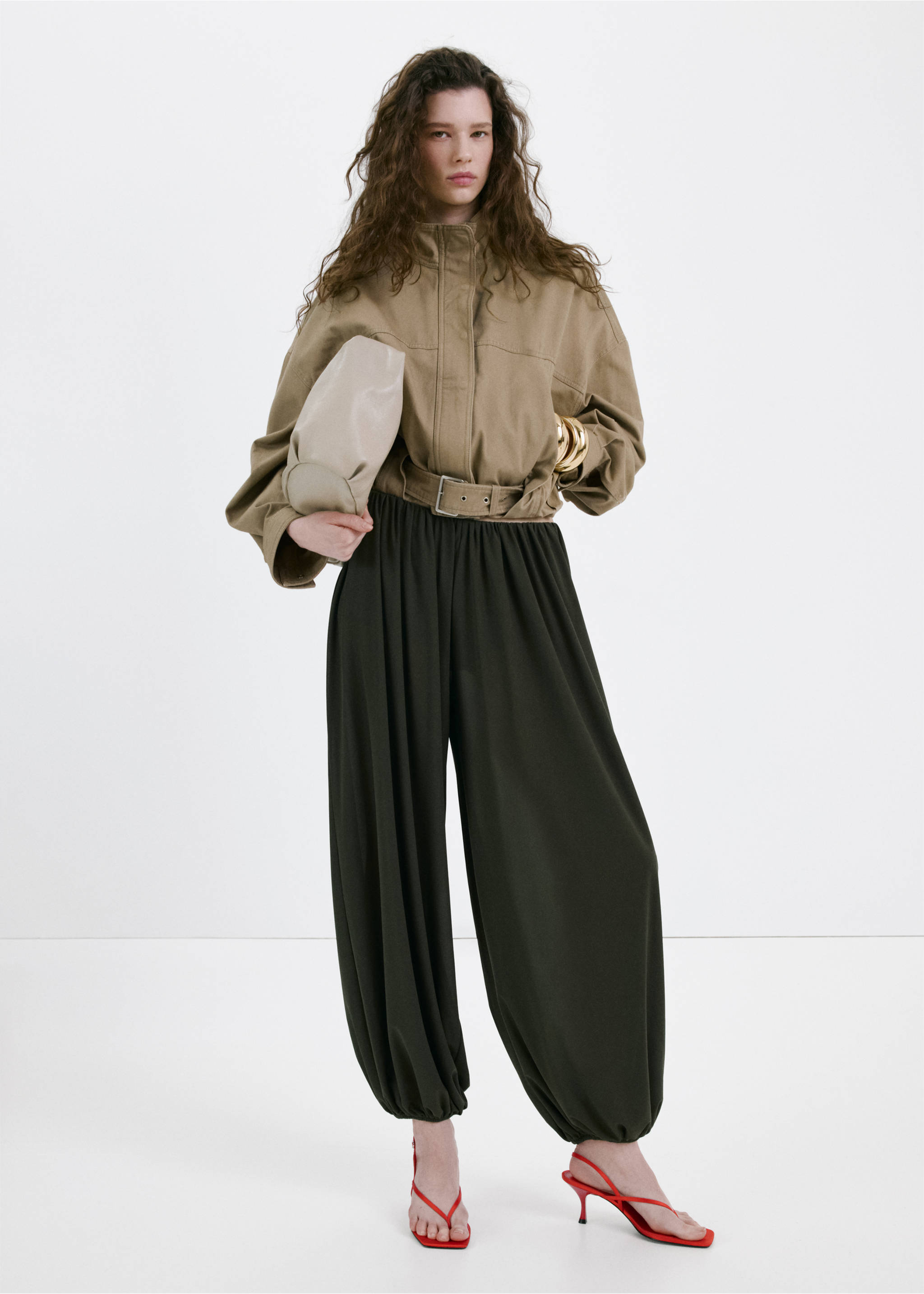 Chaqueta vaquera oversize bolsillos - Plano general, Arena. Ref: 27077157-00.