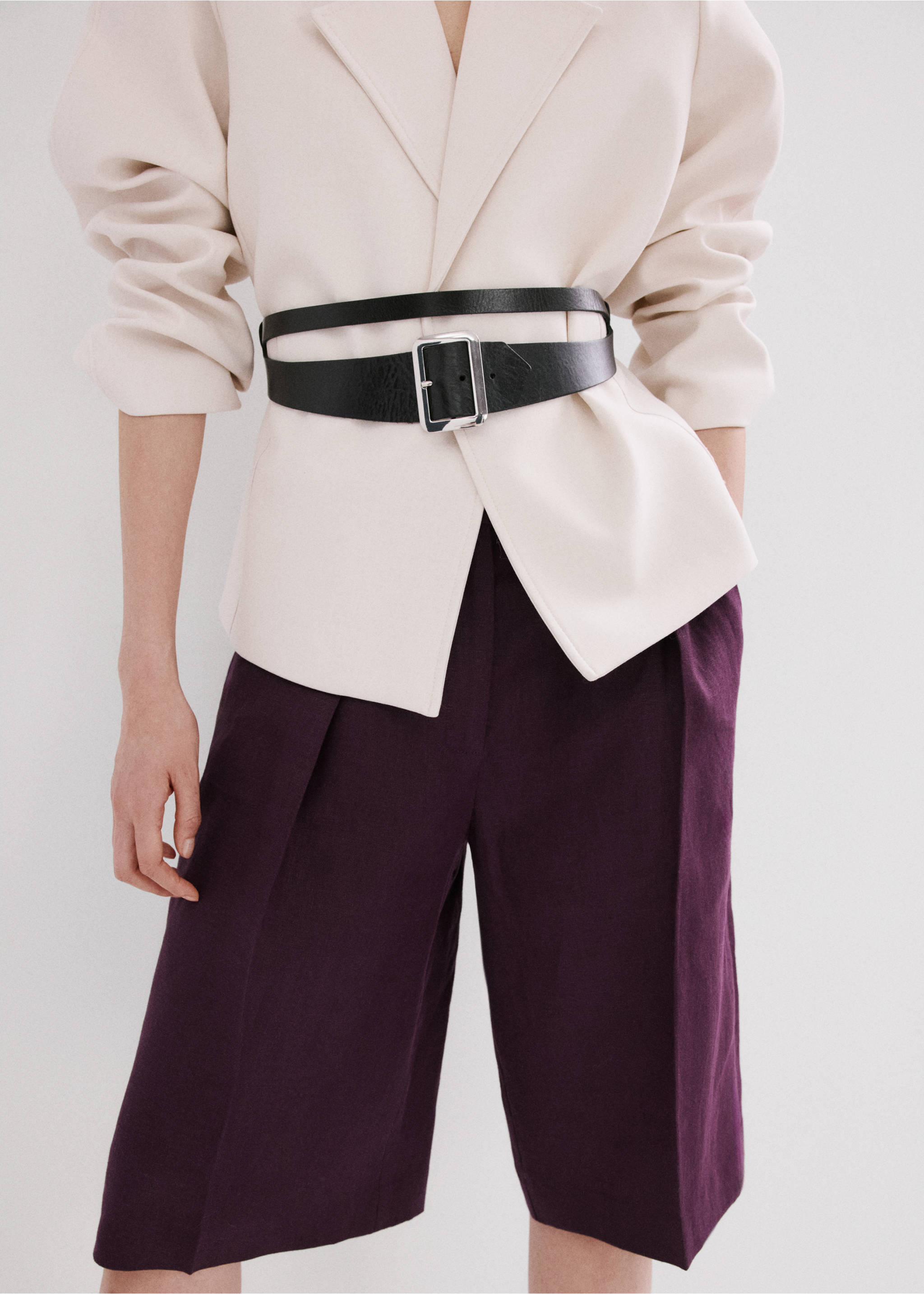 Bermudas lino rectas - Plano medio, Morado. Ref: 27077158-00.