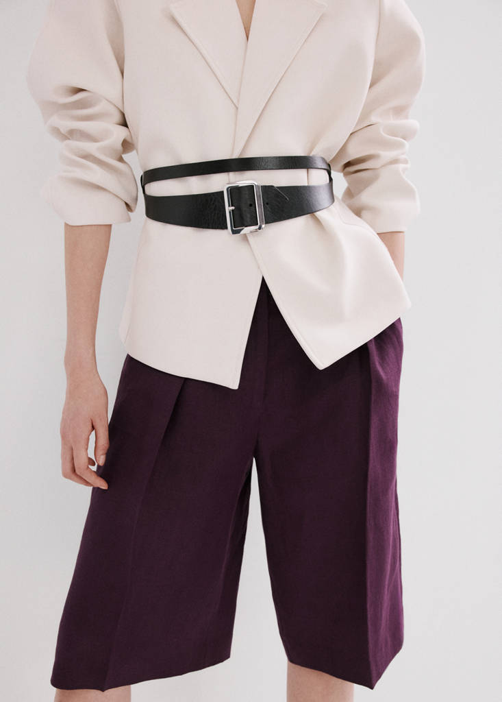 Straight linen Bermuda shorts