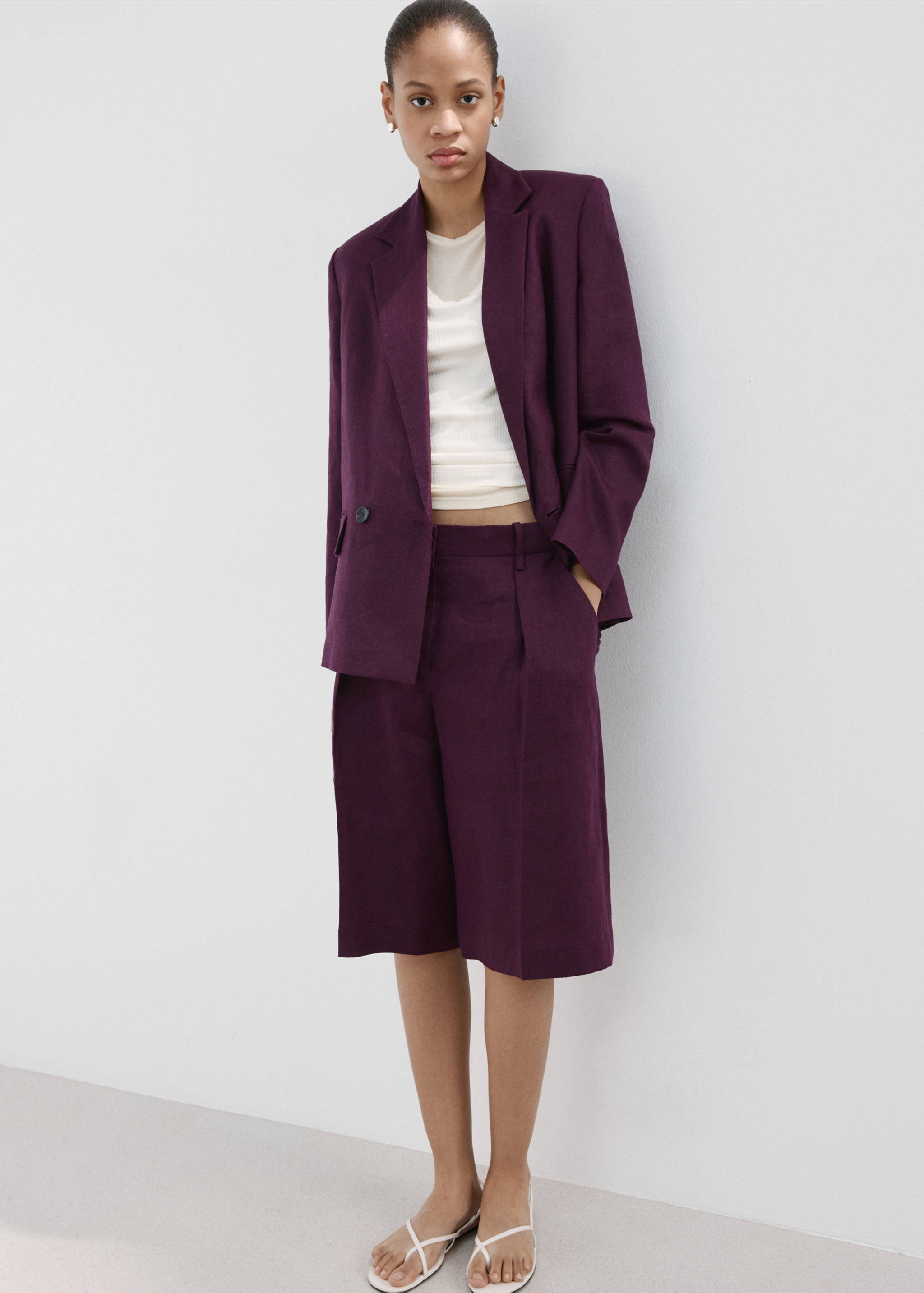 Прямые льняные бермуды - Общий план, Пурпурный. Ref: 27077158-01.