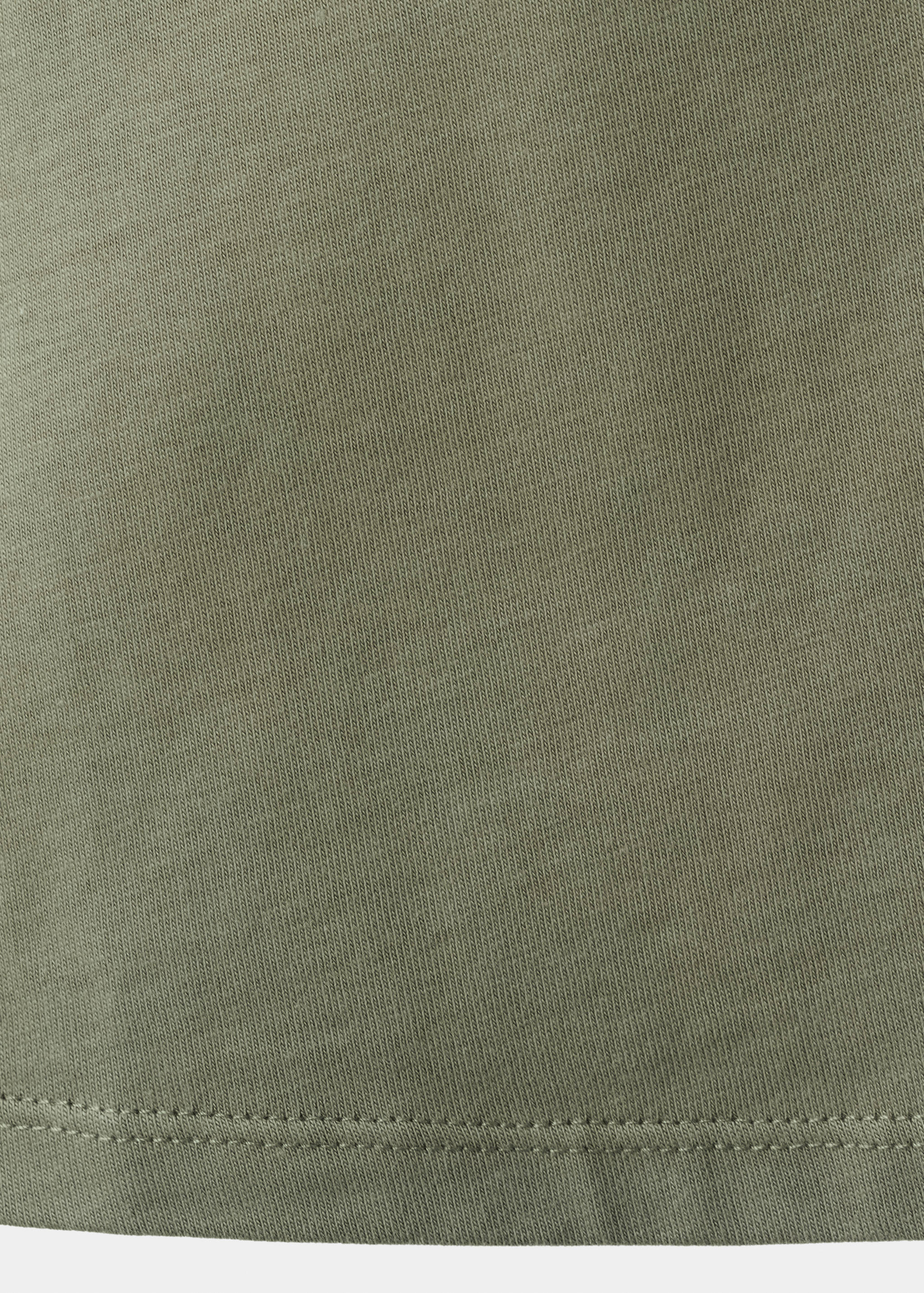 Short-sleeved t-shirt with shoulder pads - Details of the article 0