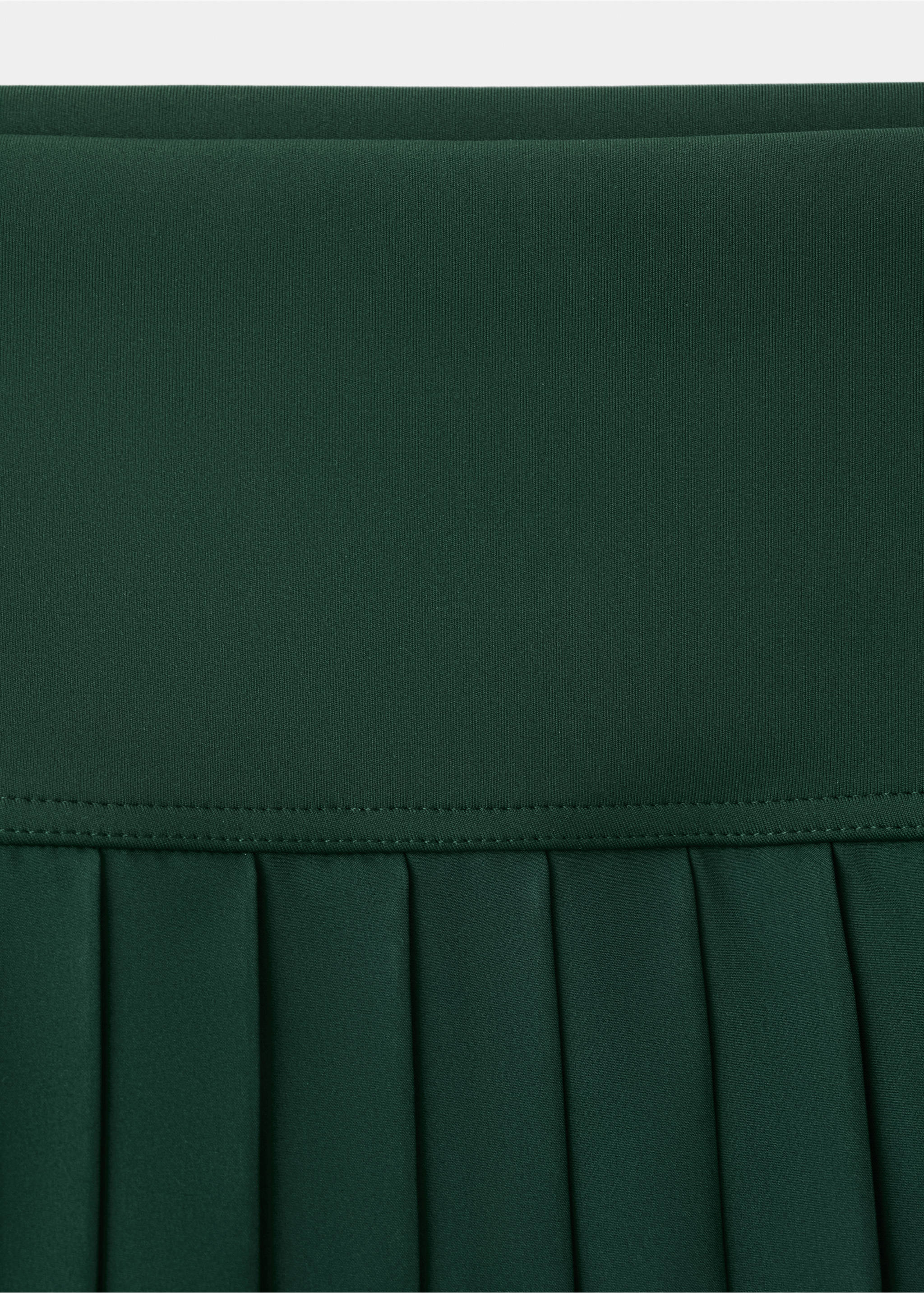 Wide pleated skirt - Details of the article 8, Green. Ref: 27077164-00.