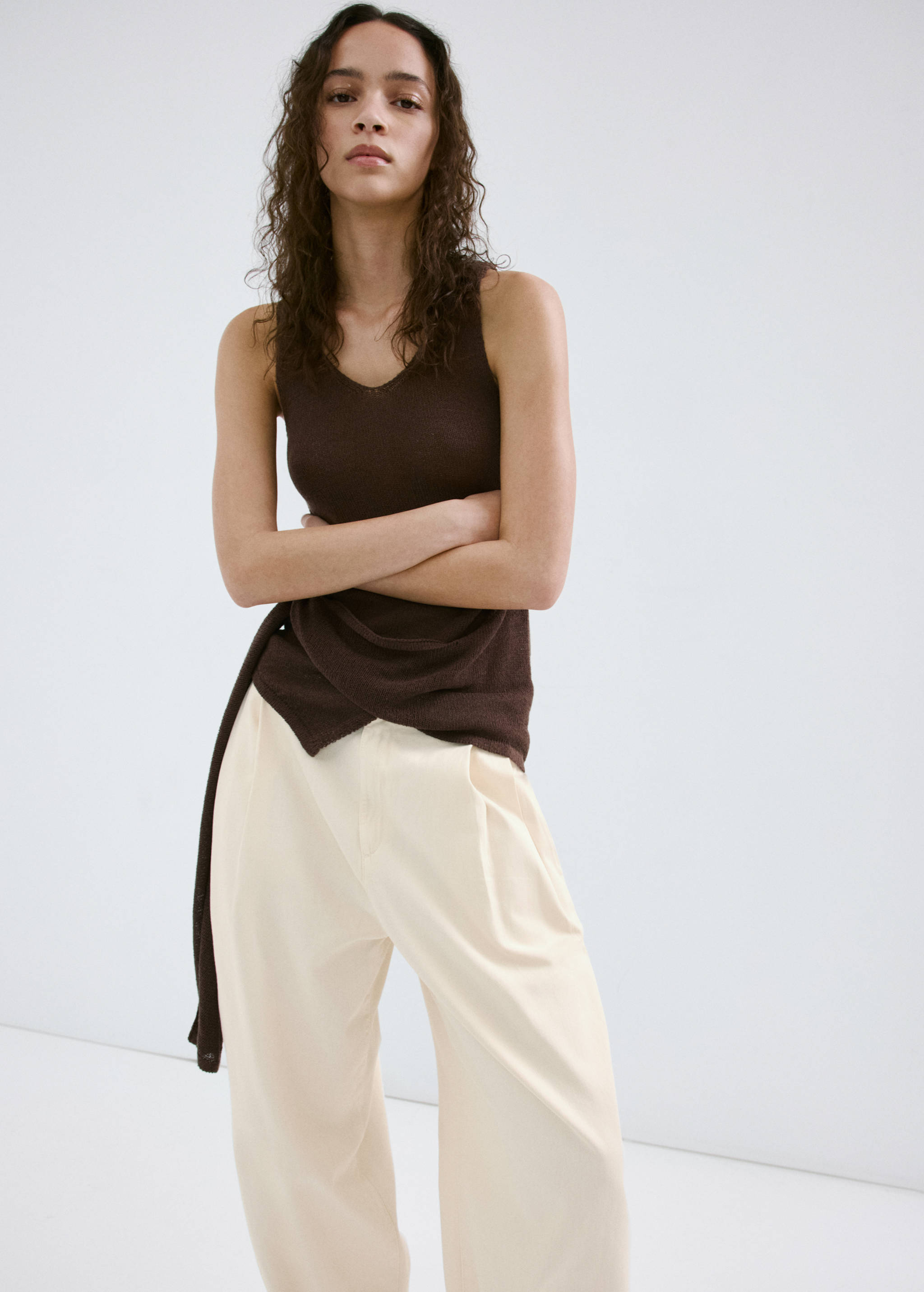 Mid-rise baggy jeans - Details of the article 1