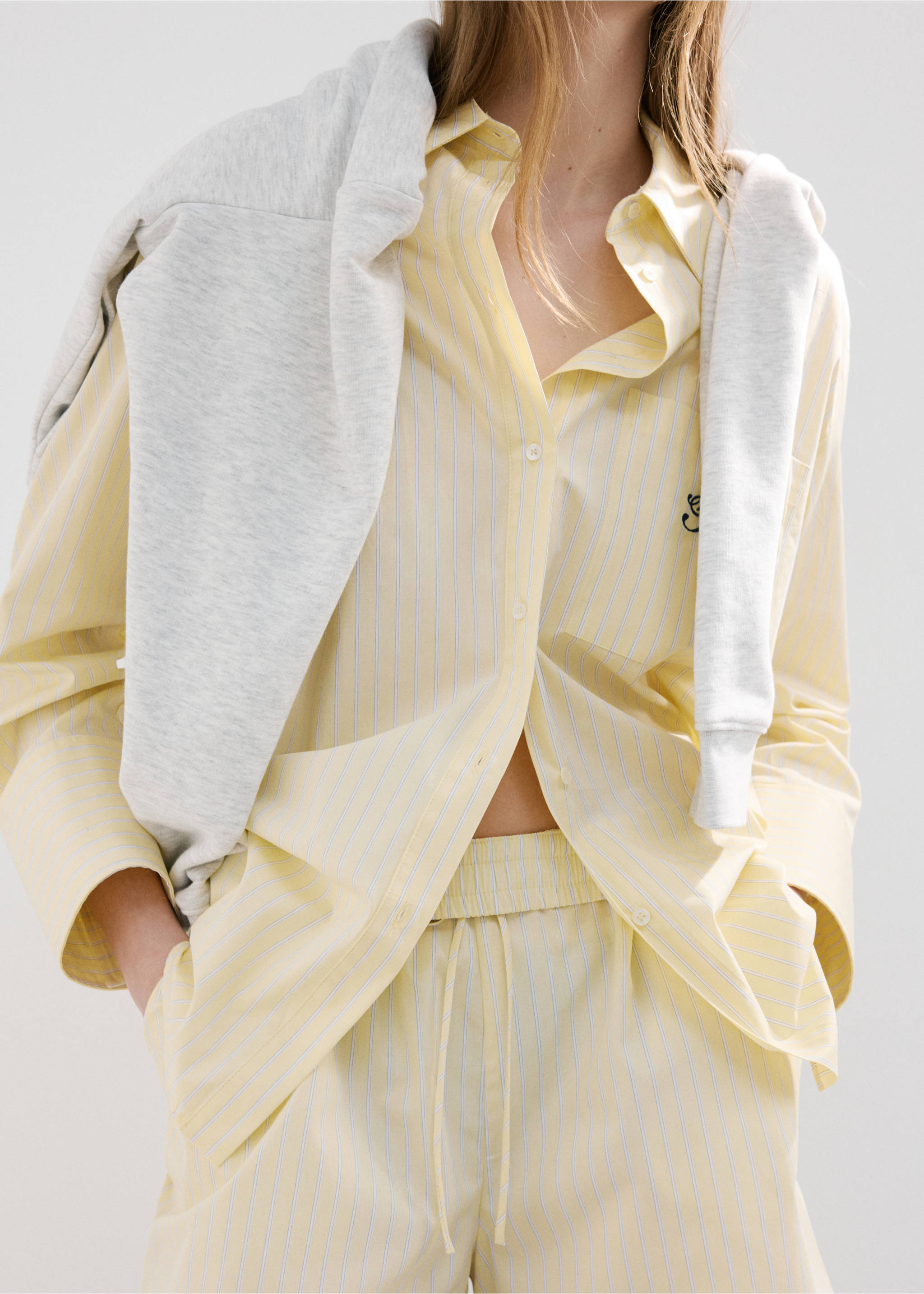 Striped poplin shorts with embroidered message - Details of the article 6, Yellow. Ref: 27077167-00.