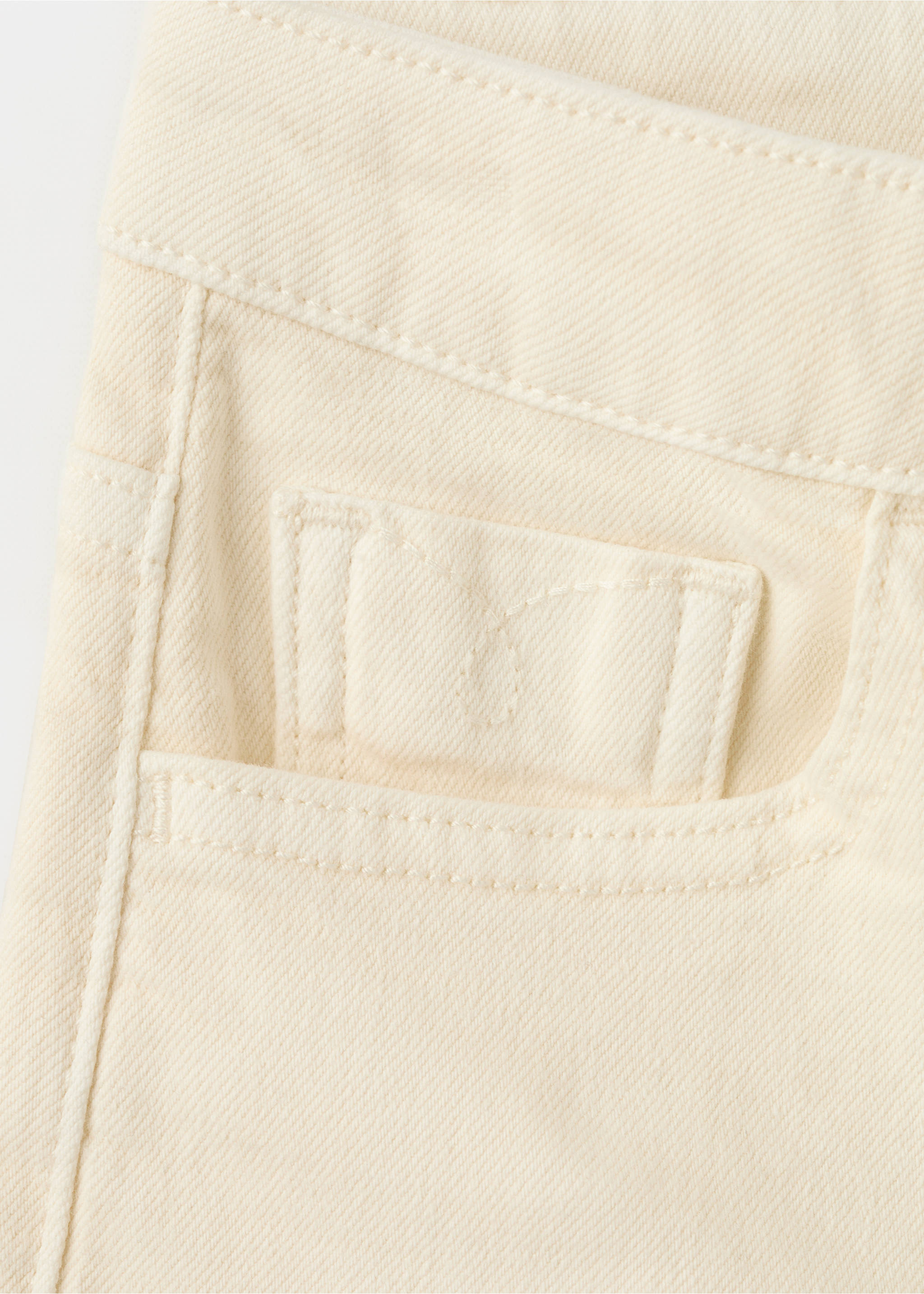Denim shorts with turned-up hem - Details of the article 0, White. Ref: 27077780-00.