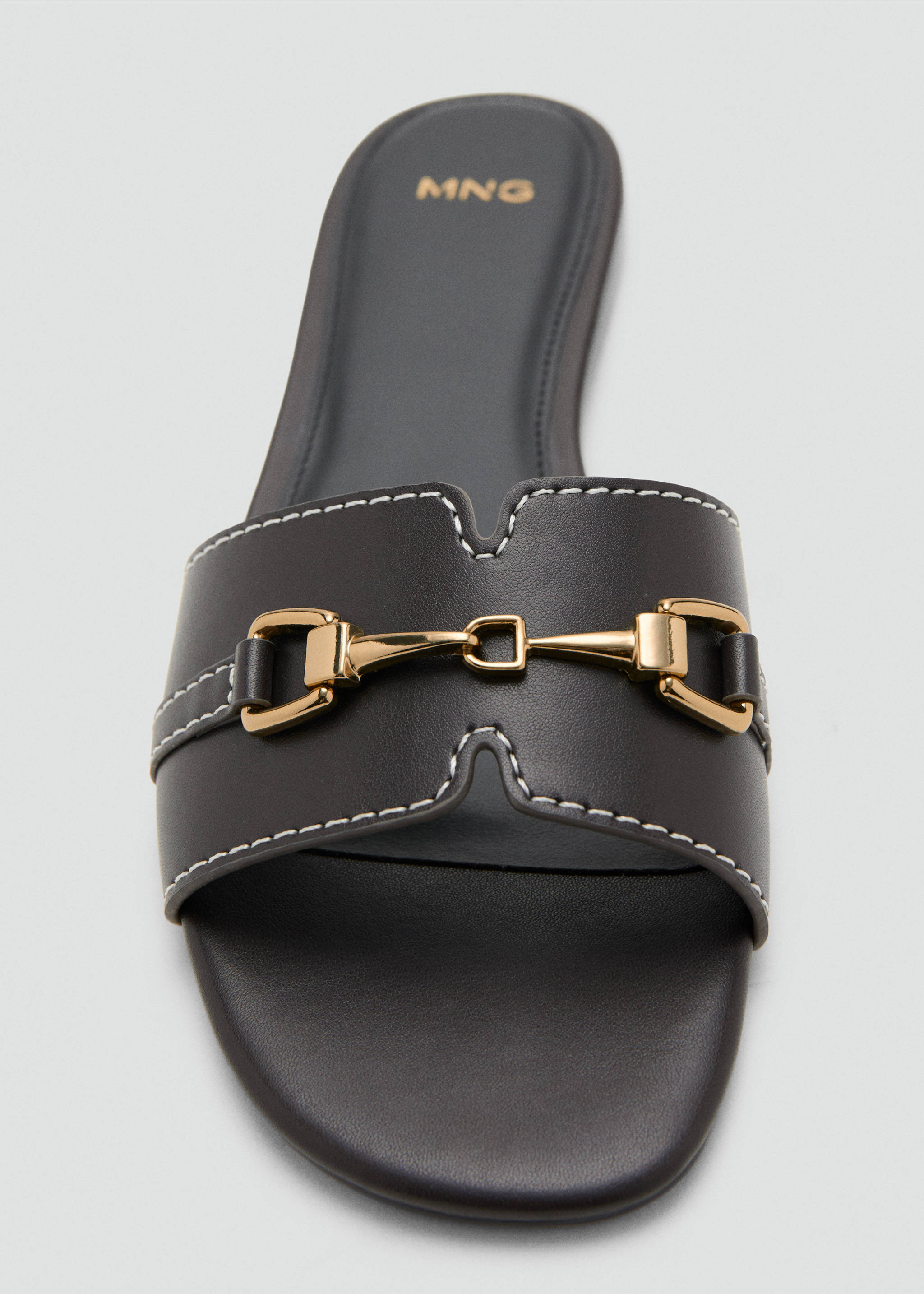 Metallic detail strap sandal - Details of the article 3, Chocolate. Ref: 27077785-00.
